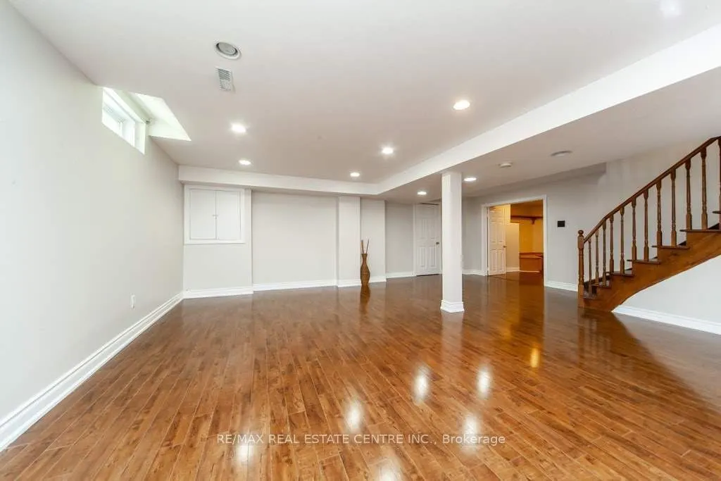 1714 Covington Terrace