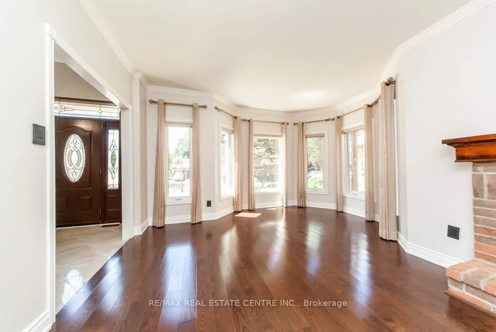 1714 Covington Terrace