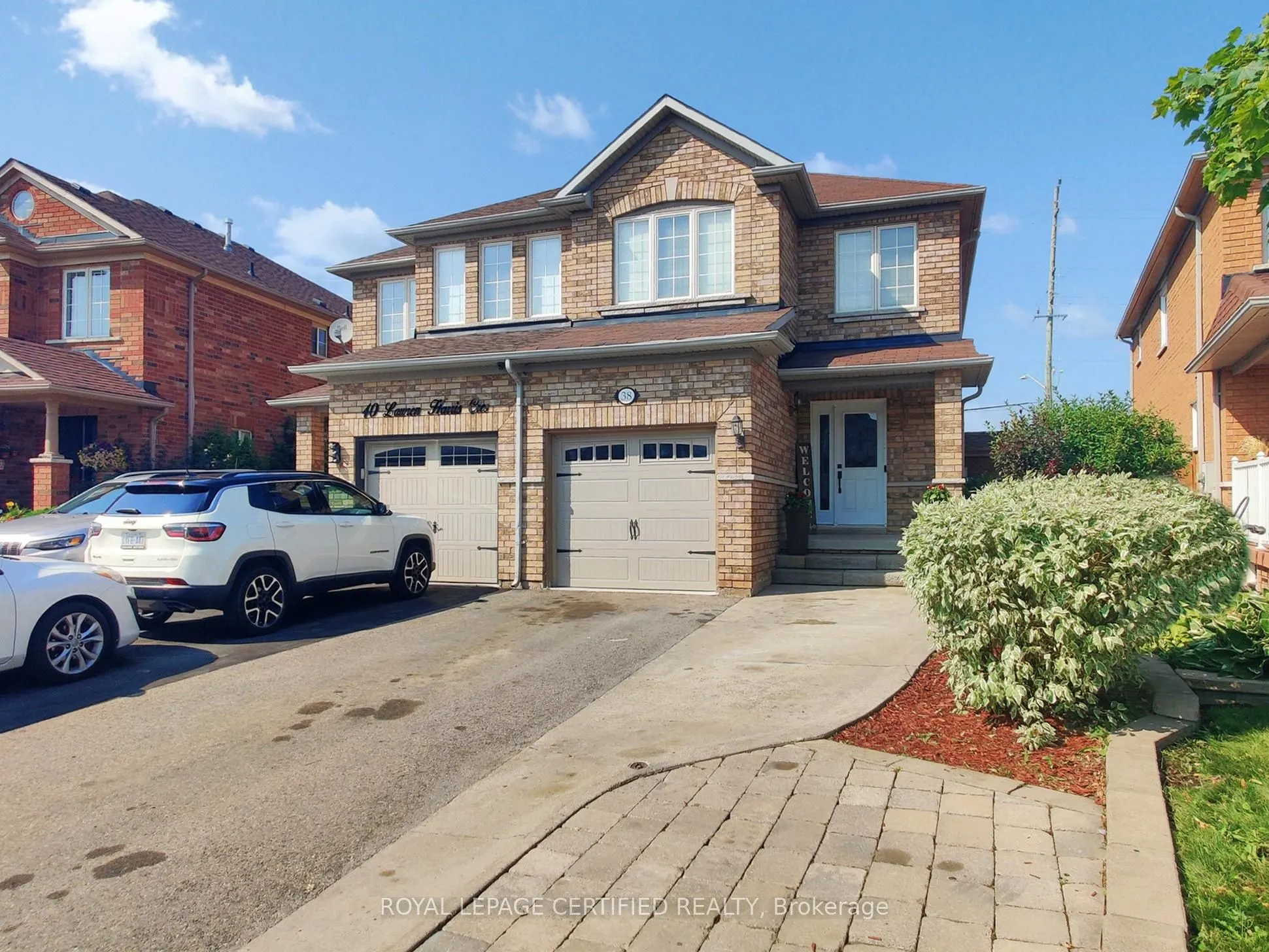 38 Lawren Harris Crescent