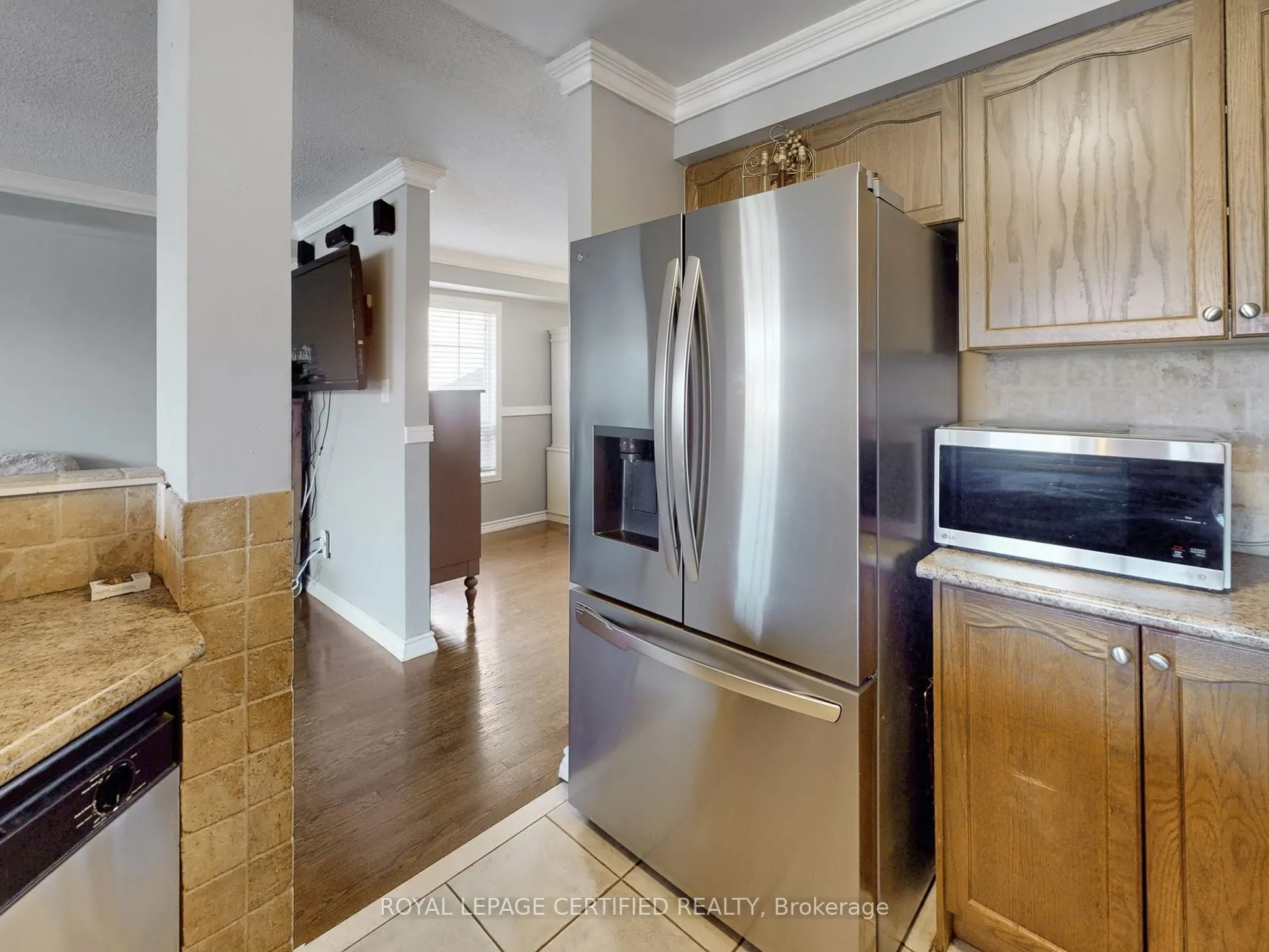 38 Lawren Harris Crescent