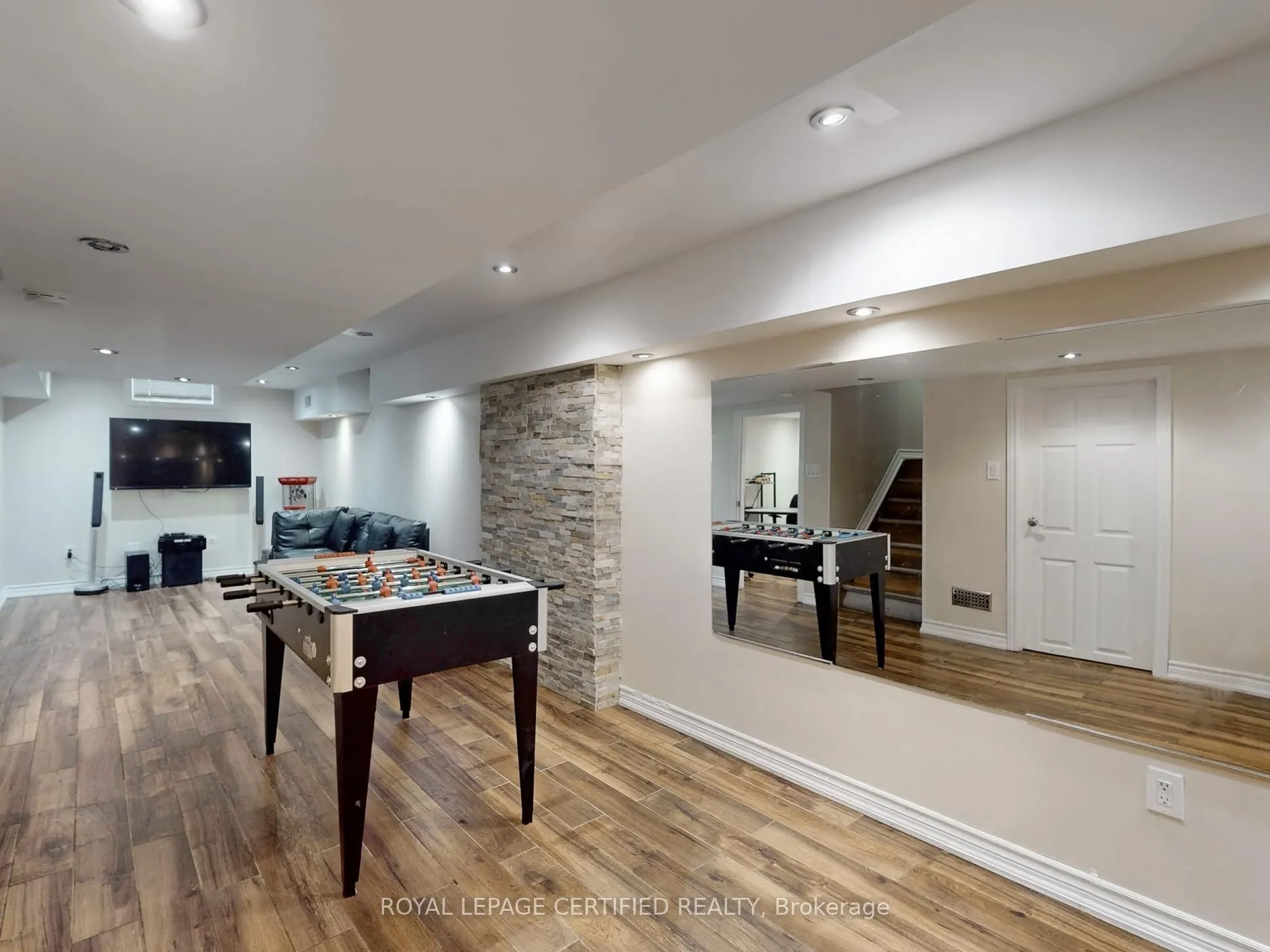 38 Lawren Harris Crescent