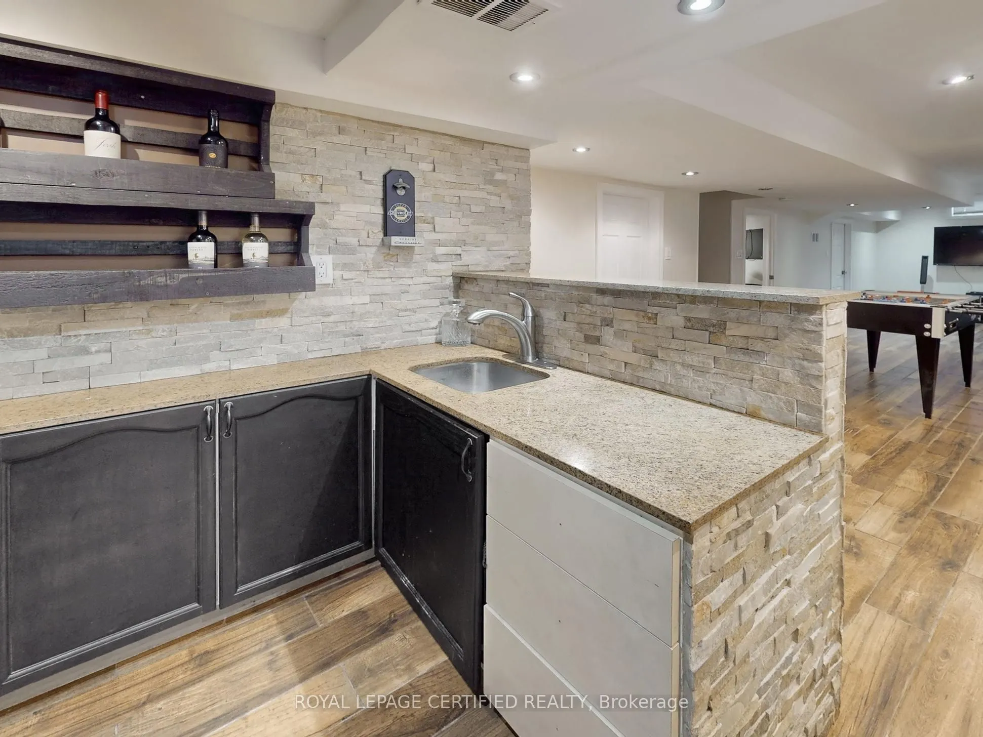38 Lawren Harris Crescent