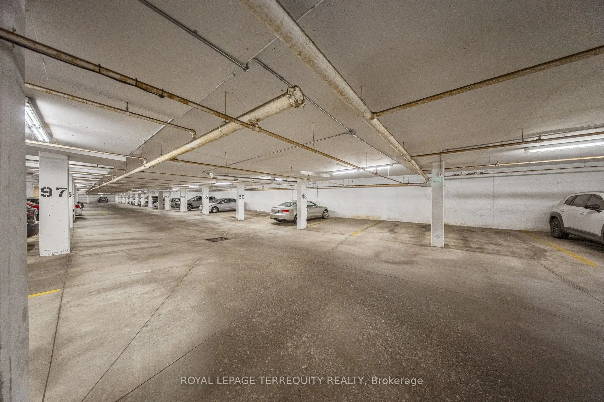 200 Burnhamthorpe Road E, #402