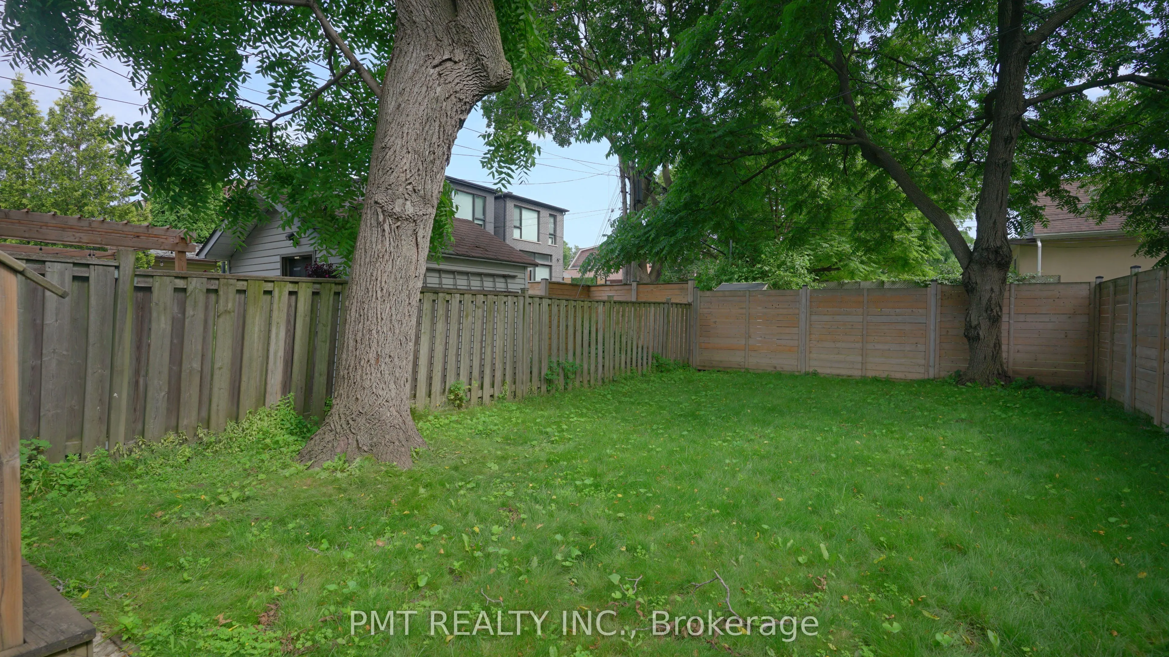 435 Valermo Drive