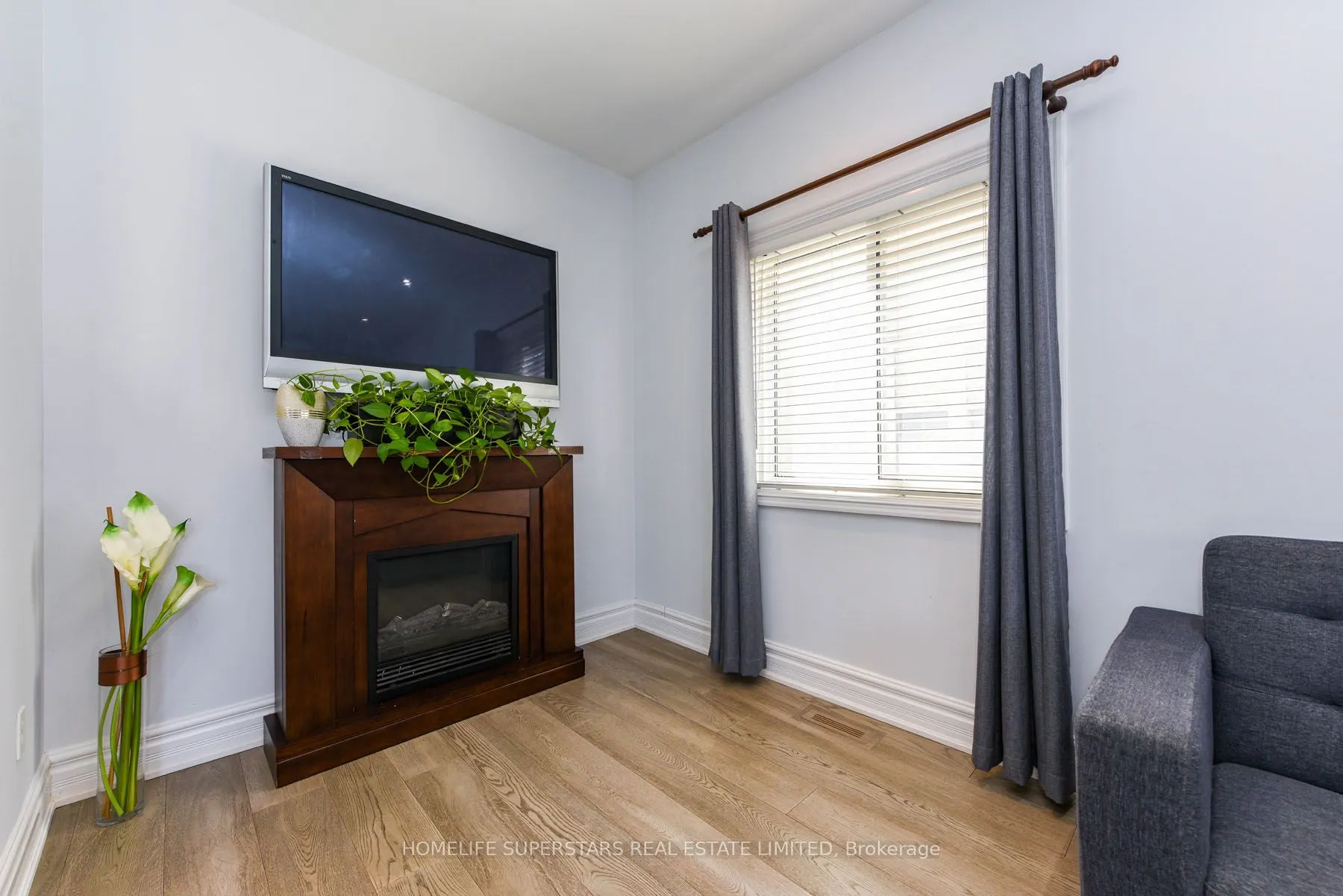 3856 Brinwood Gate