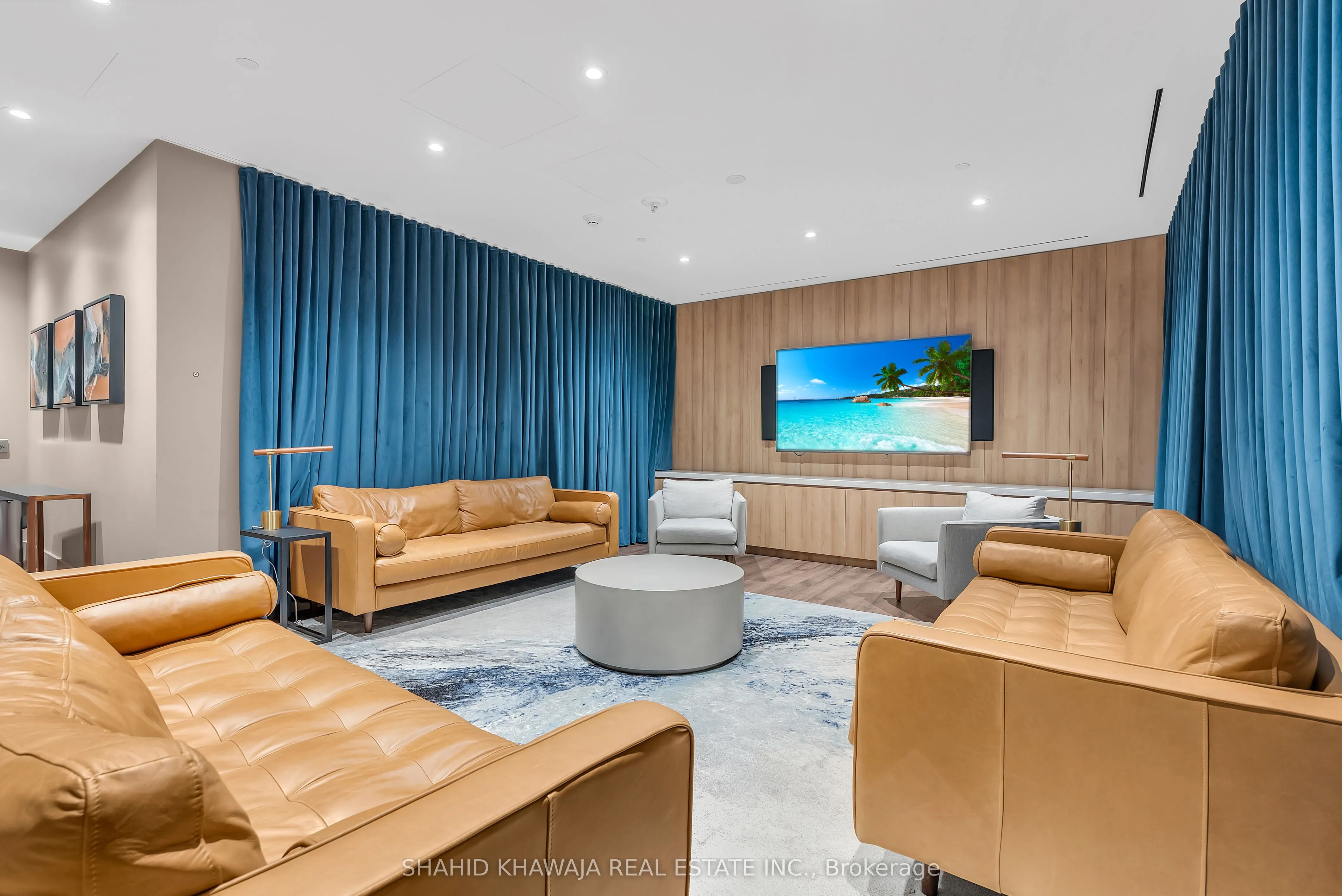 21 Park Street E, #1508