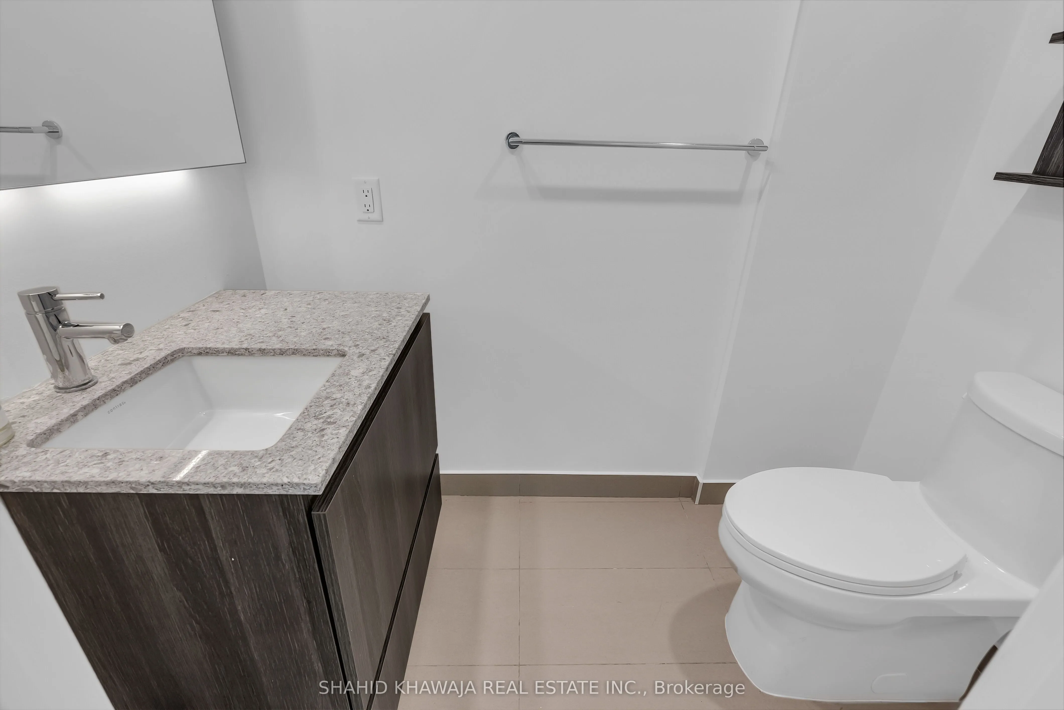 21 Park Street E, #1508