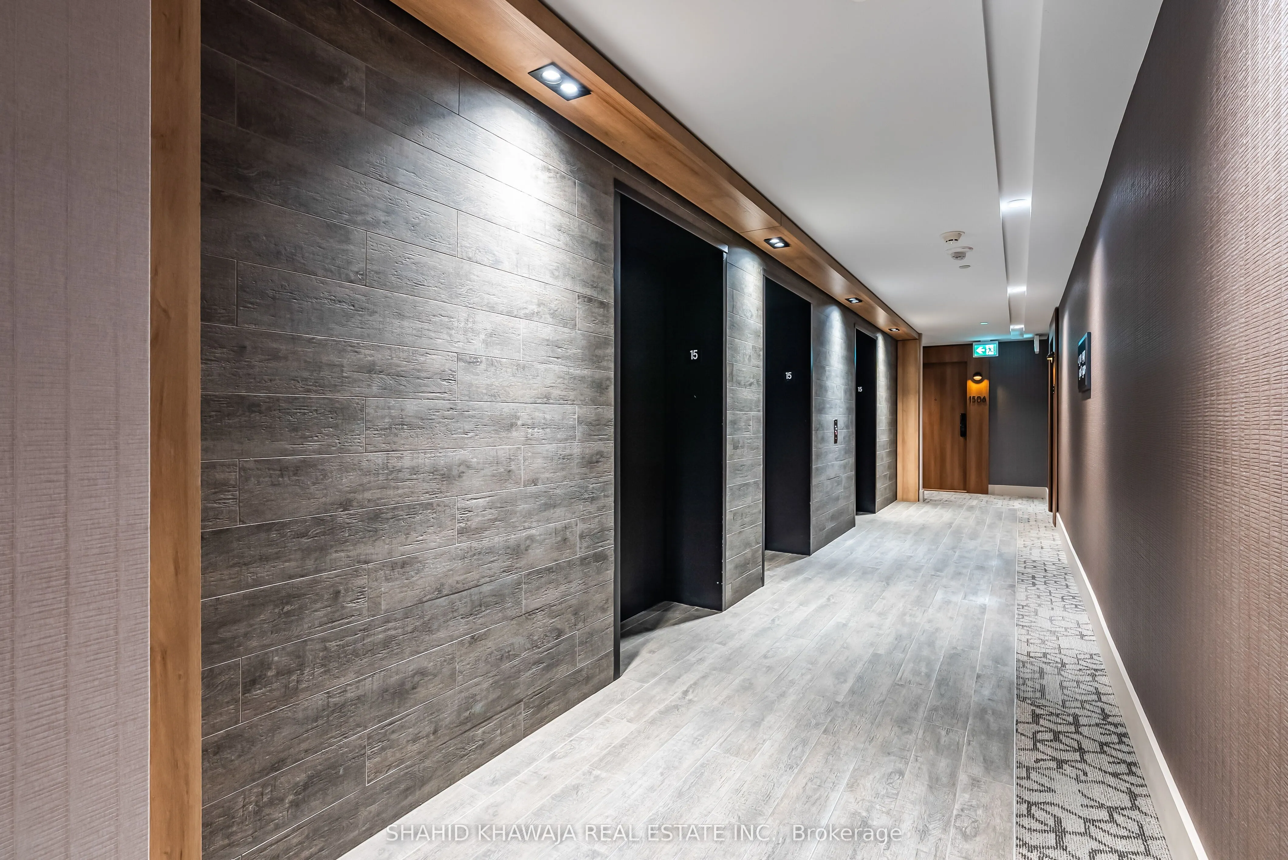 21 Park Street E, #1508