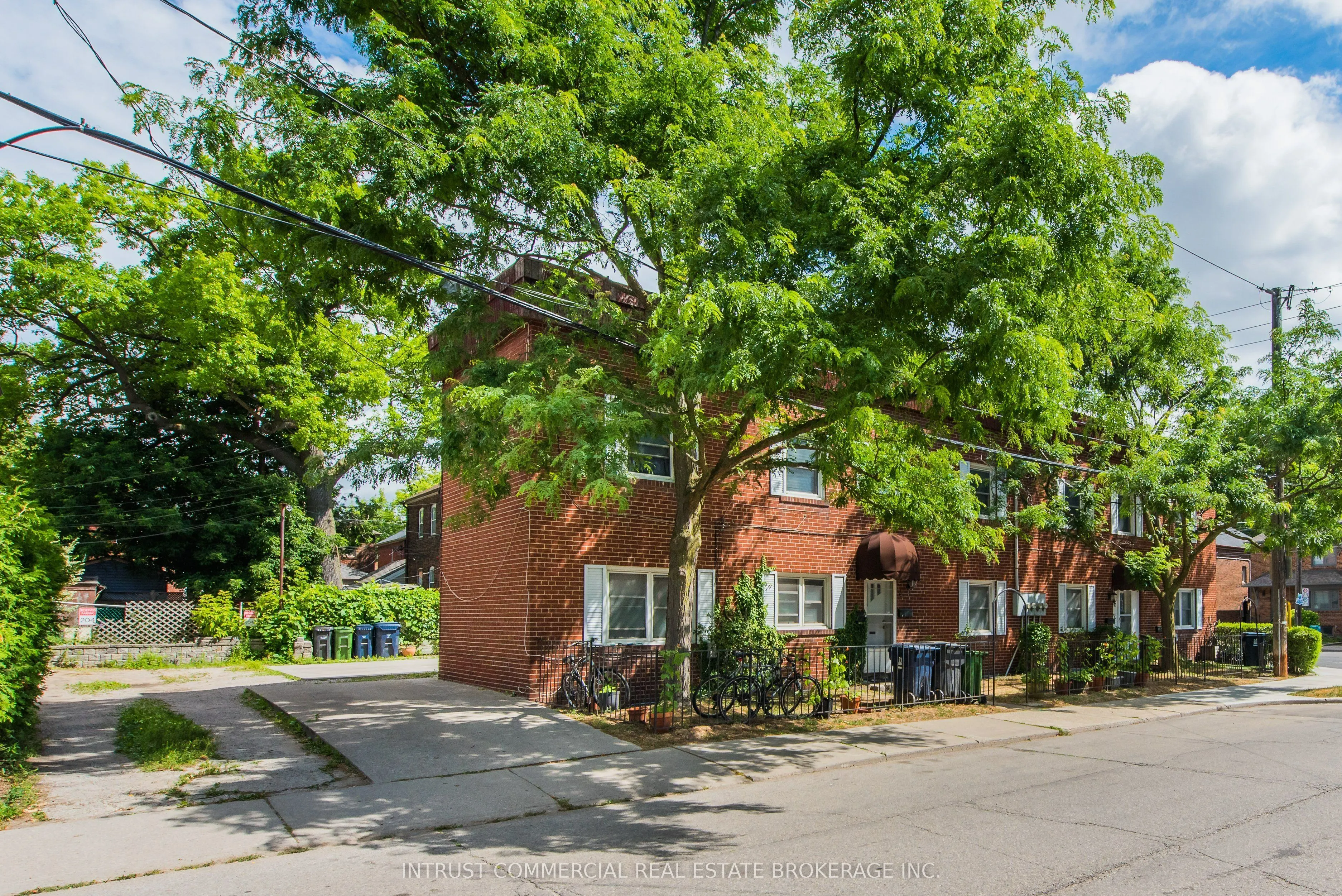 200 Jane Street