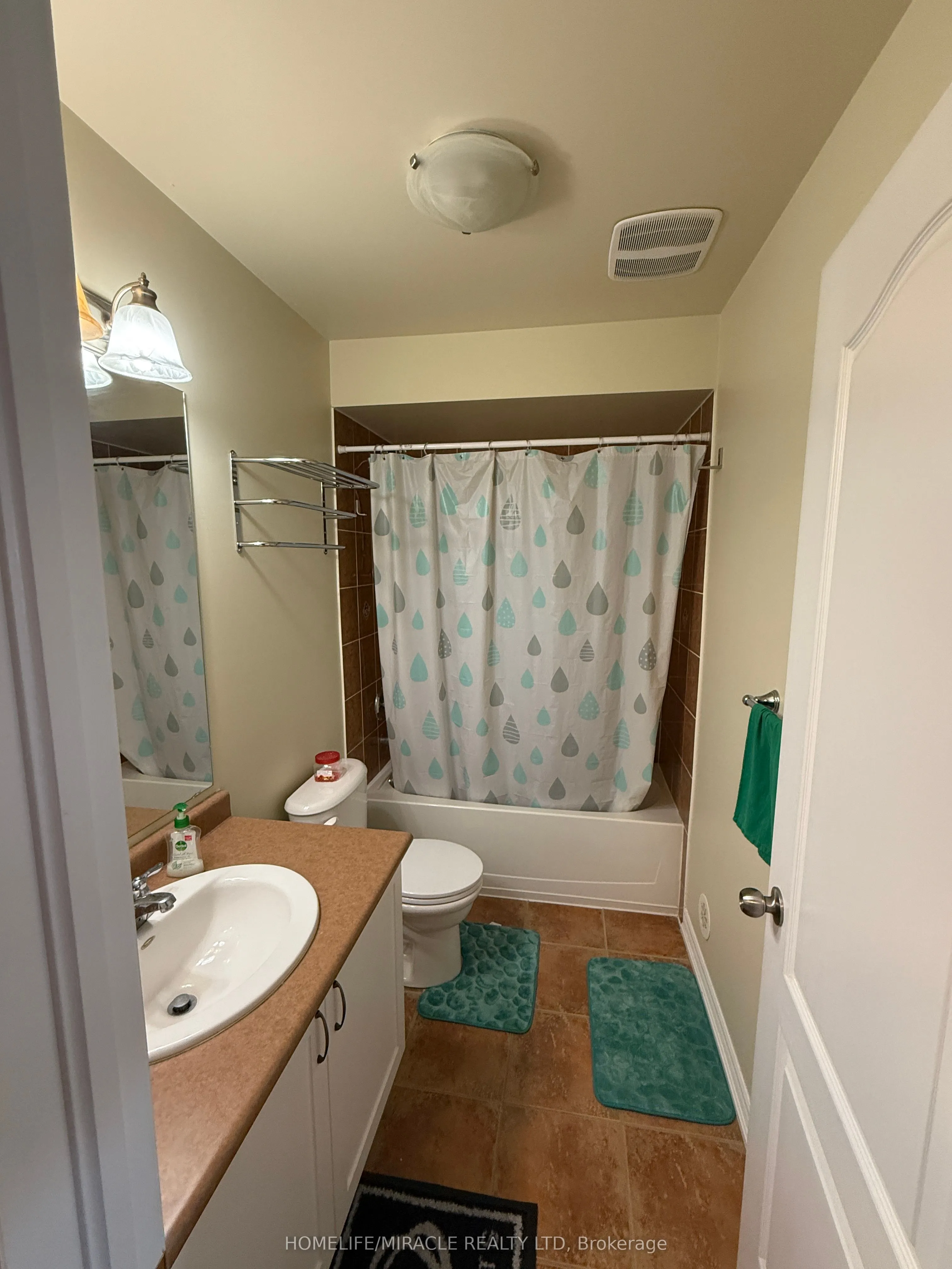 15 Cailiff Street, #28