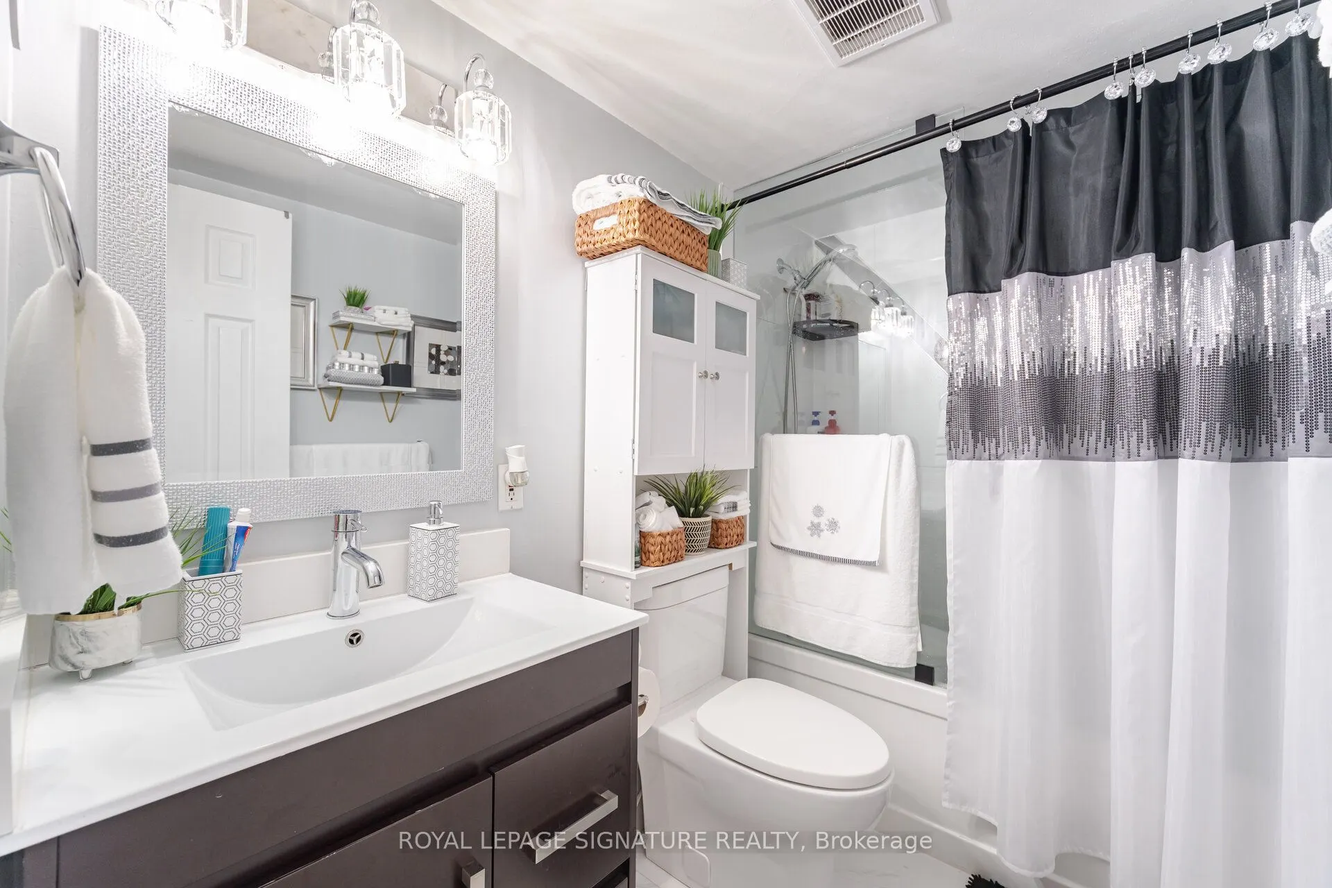 551 The West Mall, #1219
