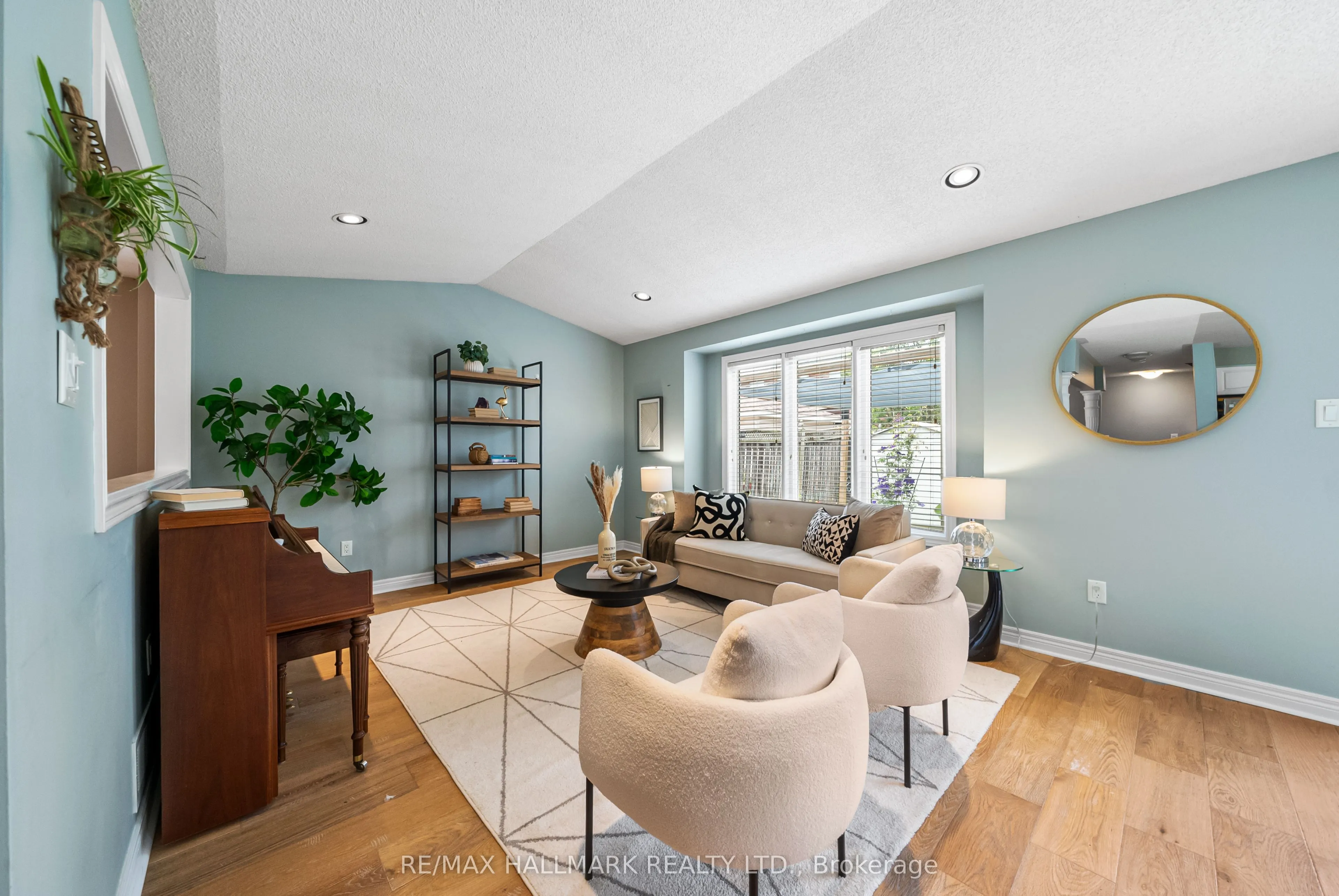 45 Terrastone Court