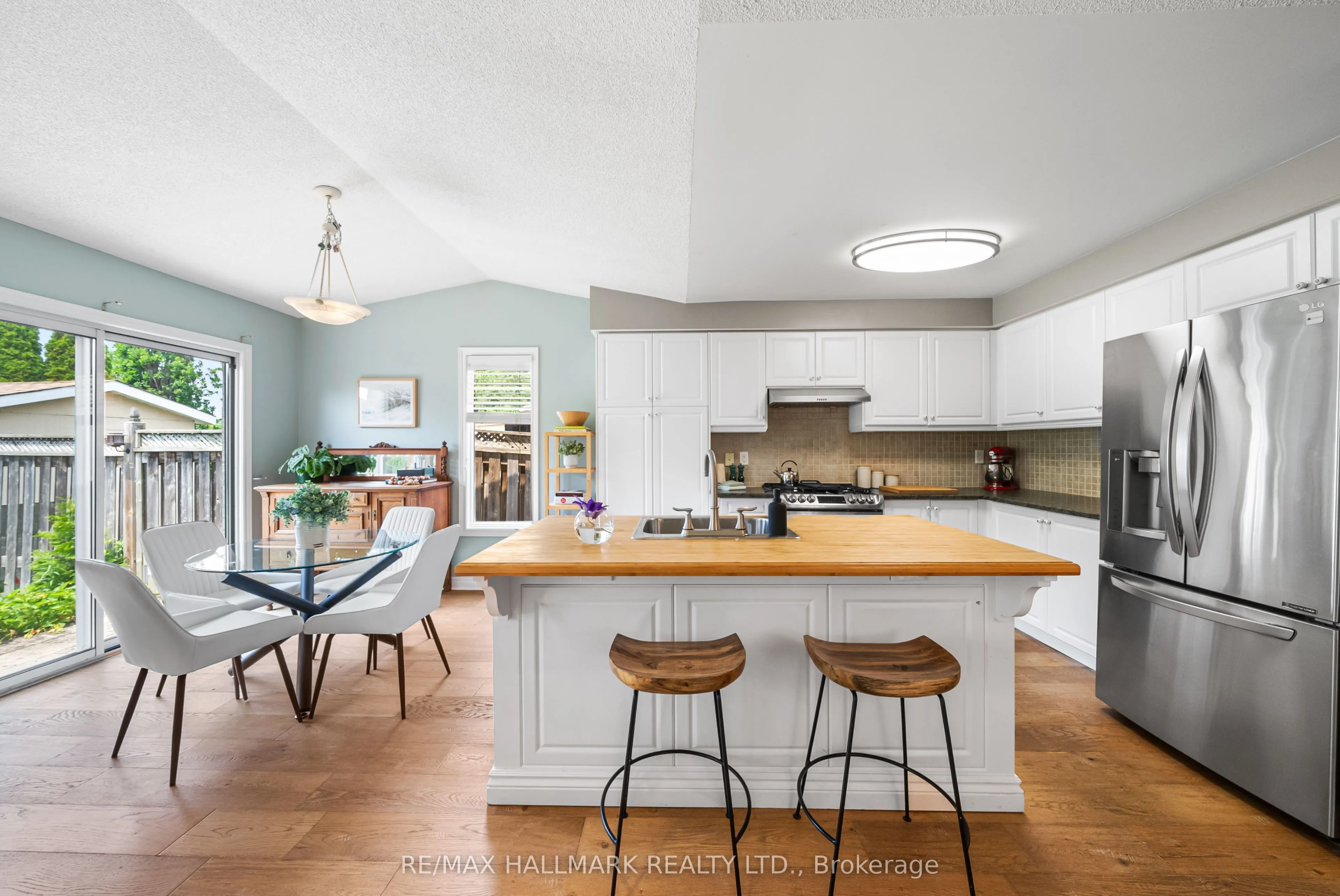 45 Terrastone Court
