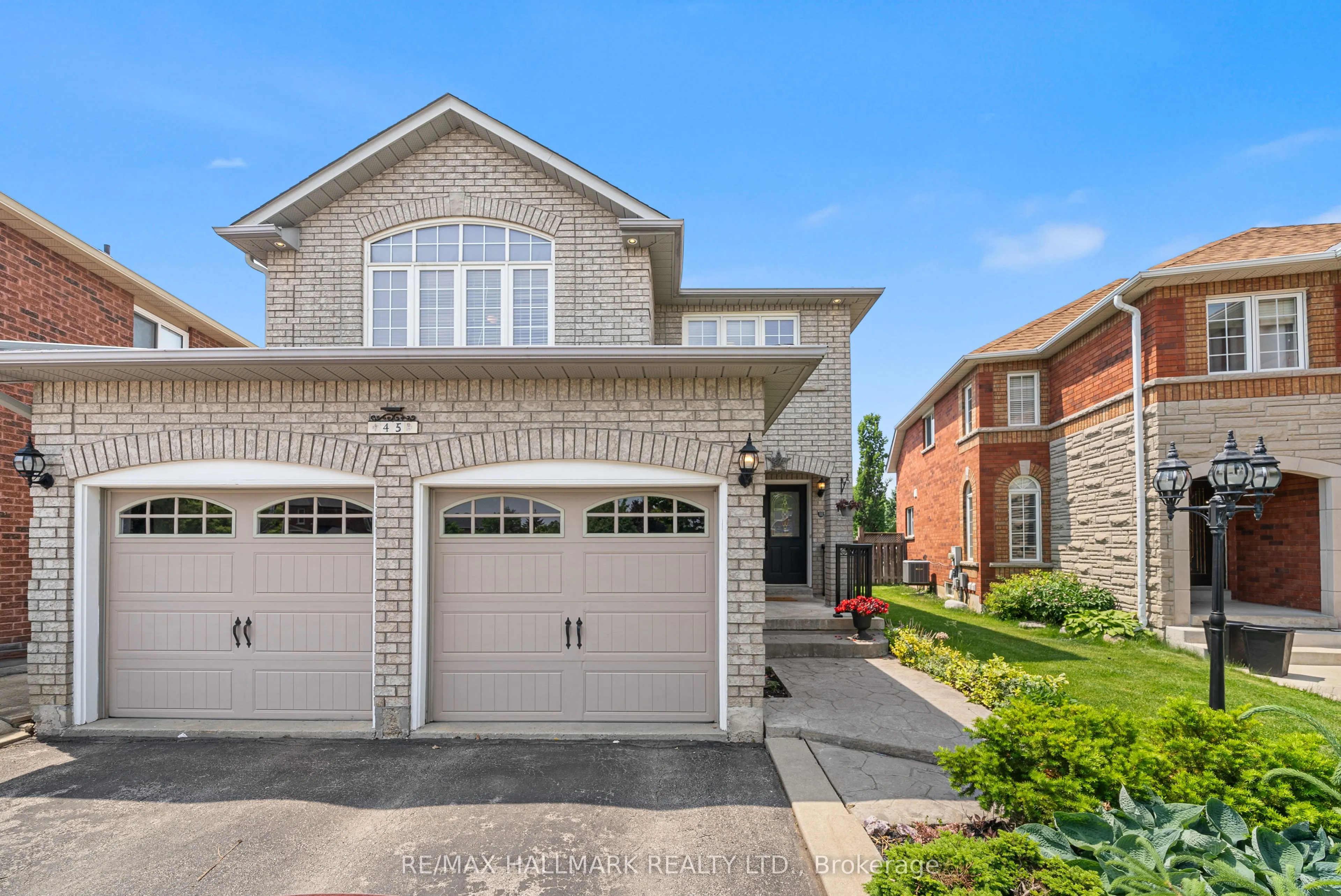 45 Terrastone Court