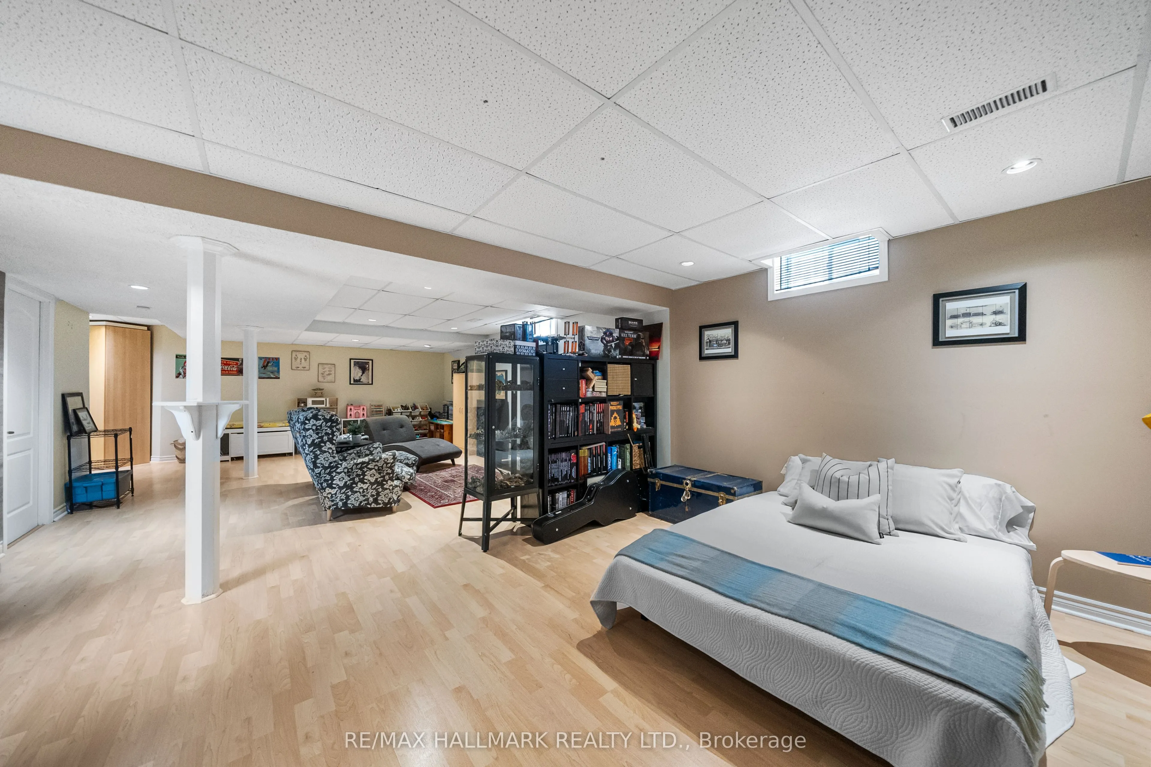 45 Terrastone Court