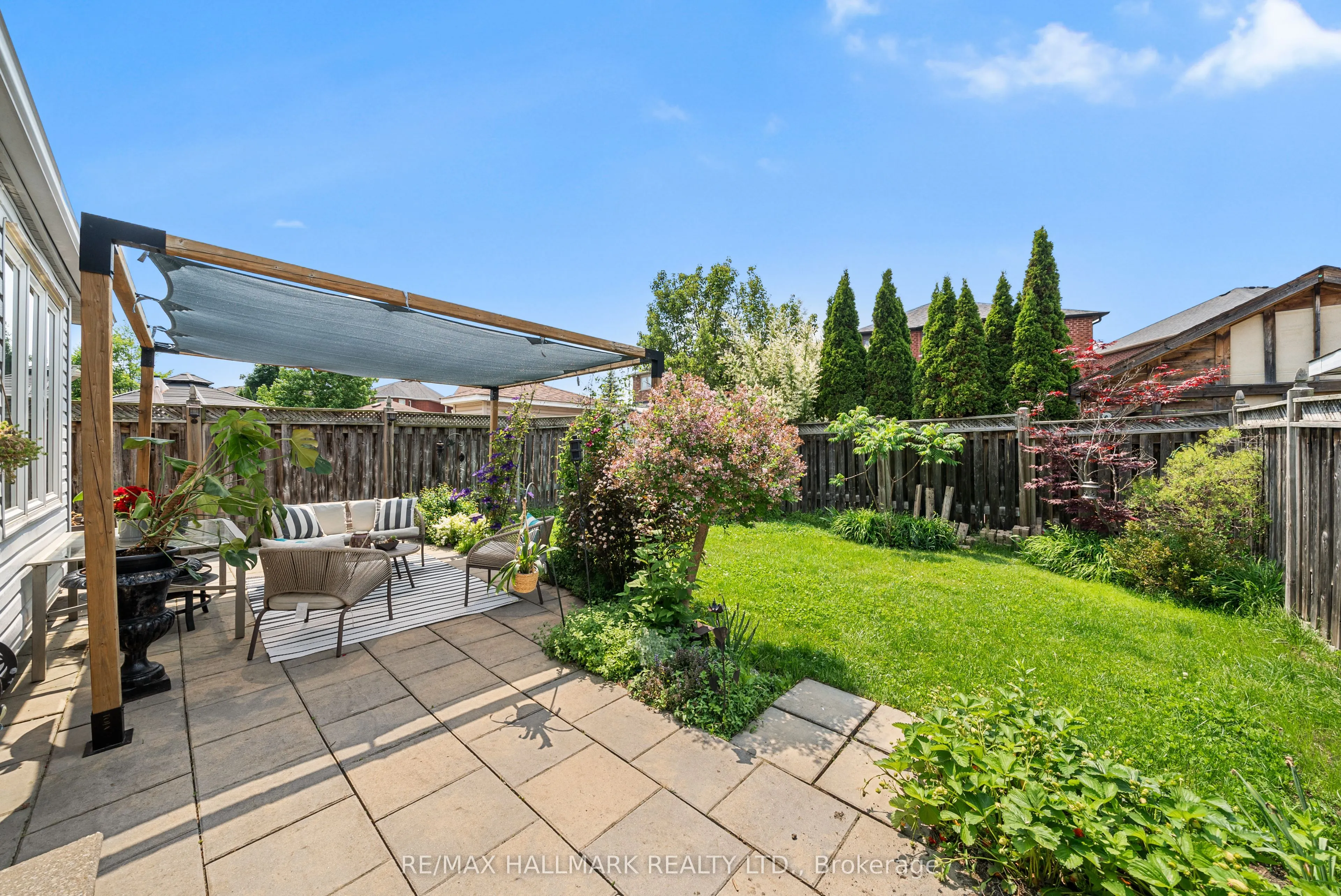 45 Terrastone Court