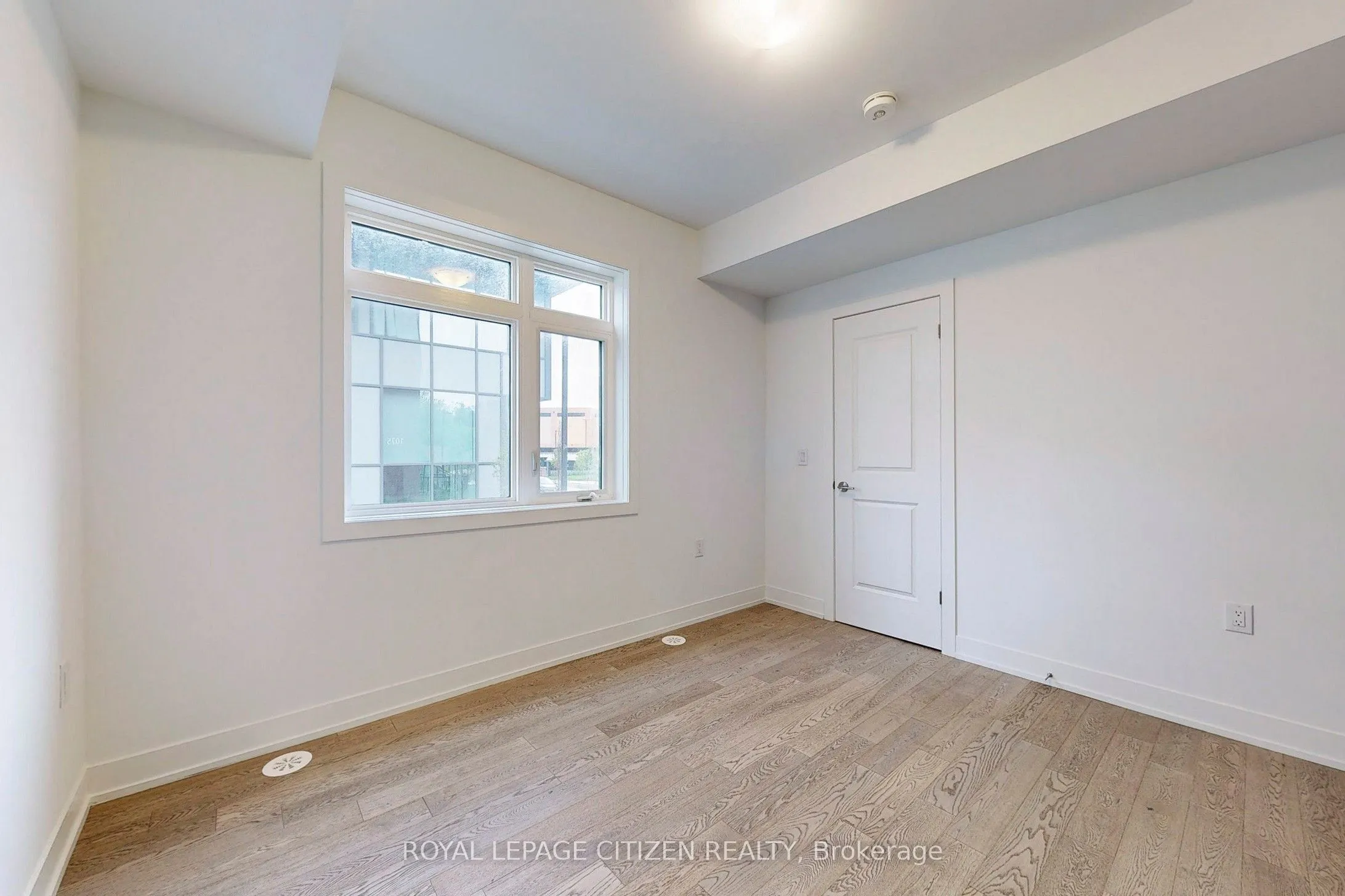 1075 Douglas Mccurdy Comm, #147