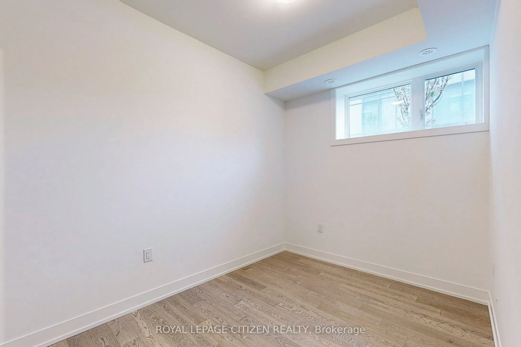 1075 Douglas Mccurdy Comm, #147