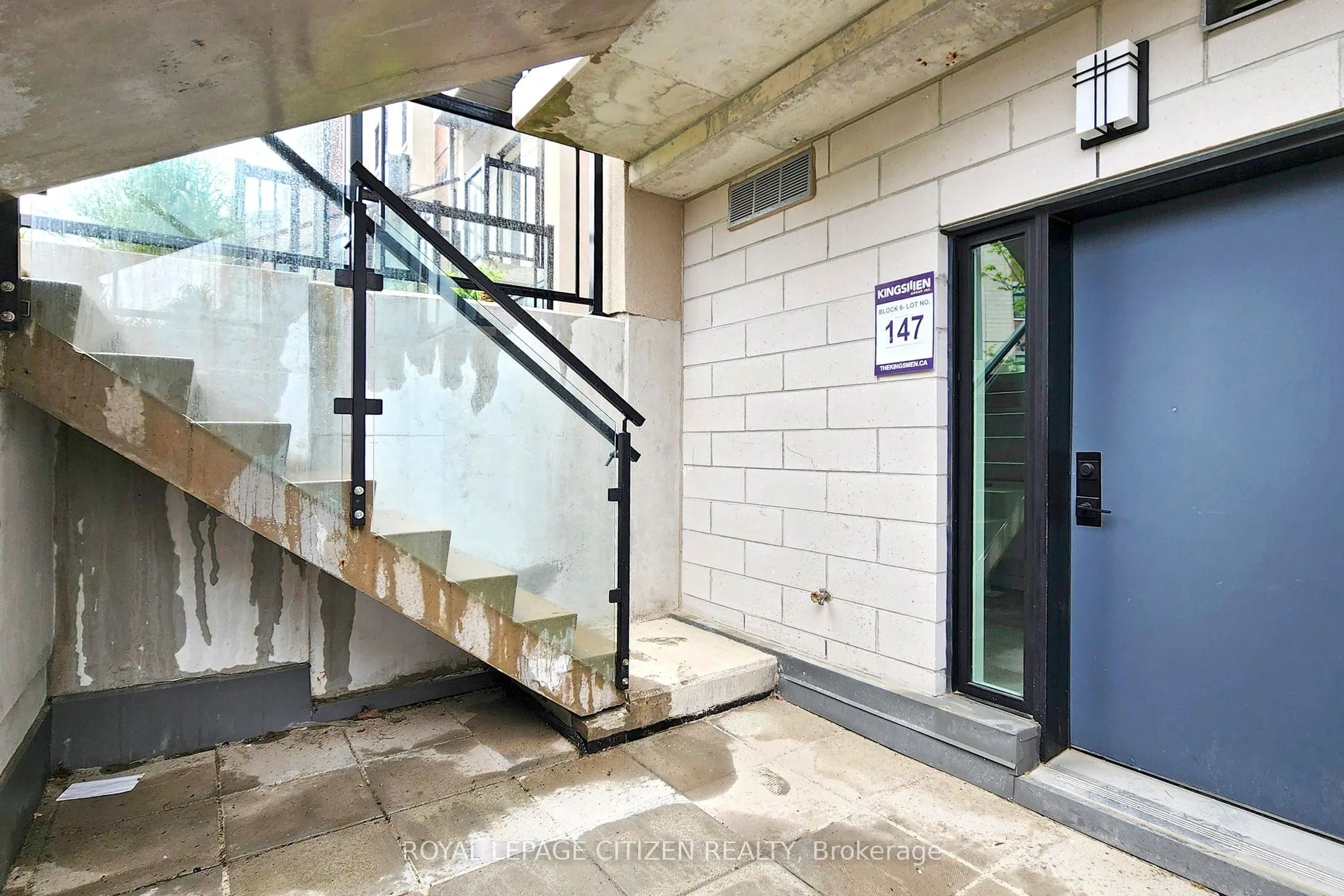 1075 Douglas Mccurdy Comm, #147
