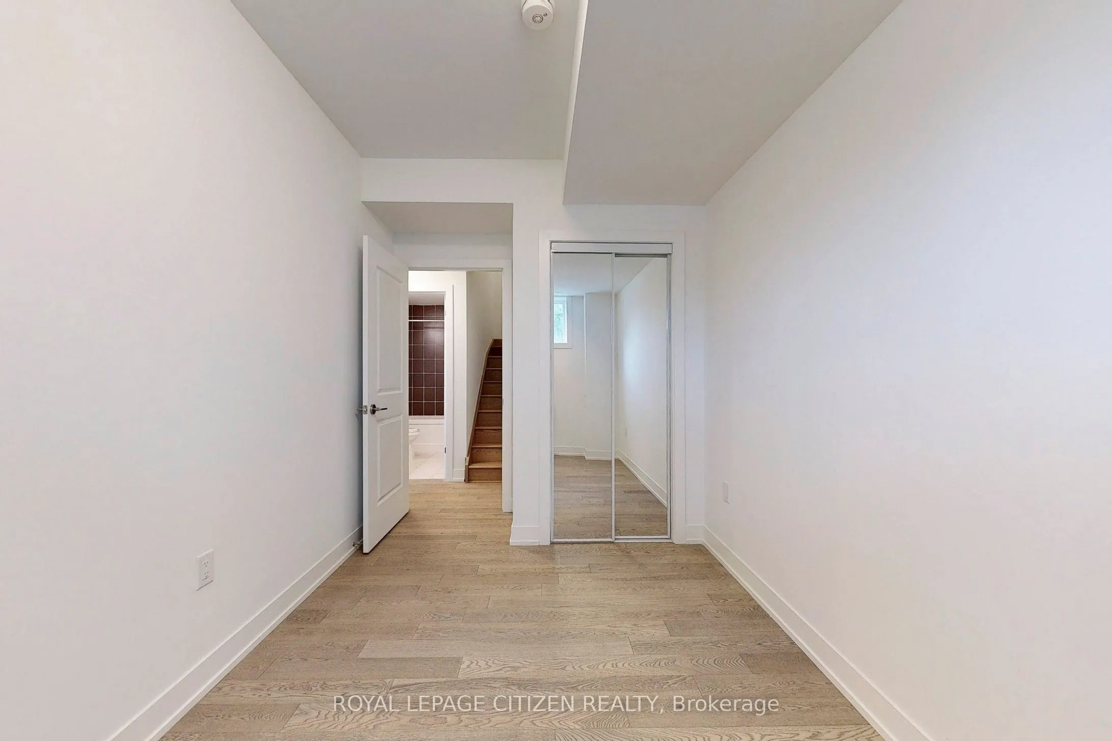 1075 Douglas Mccurdy Comm, #147