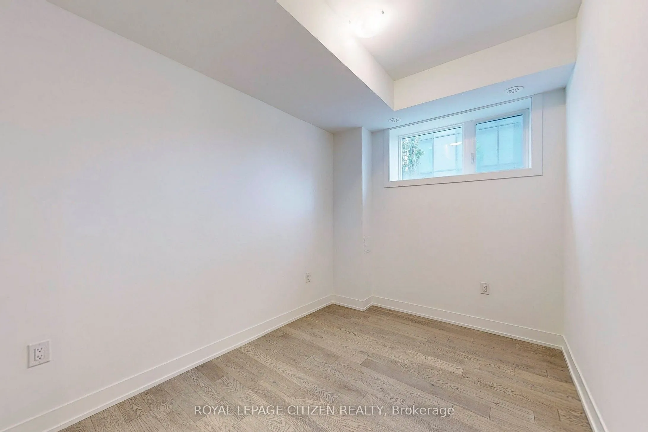 1075 Douglas Mccurdy Comm, #147