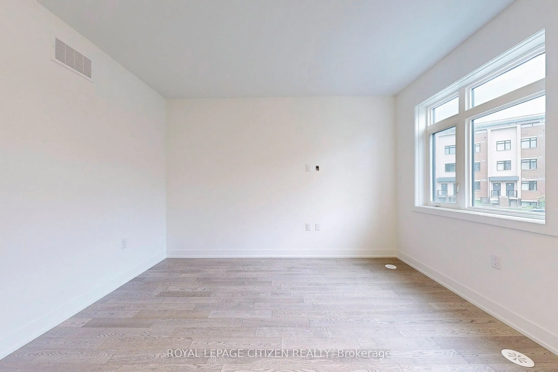 1075 Douglas Mccurdy Comm, #147