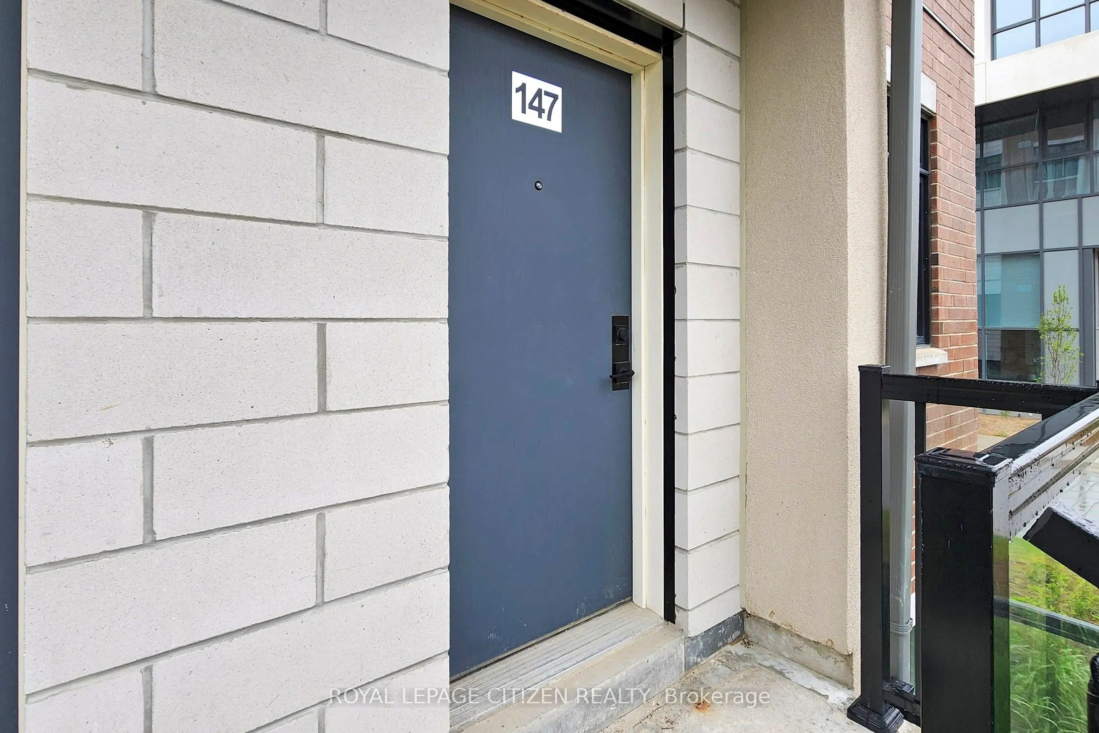 1075 Douglas Mccurdy Comm, #147