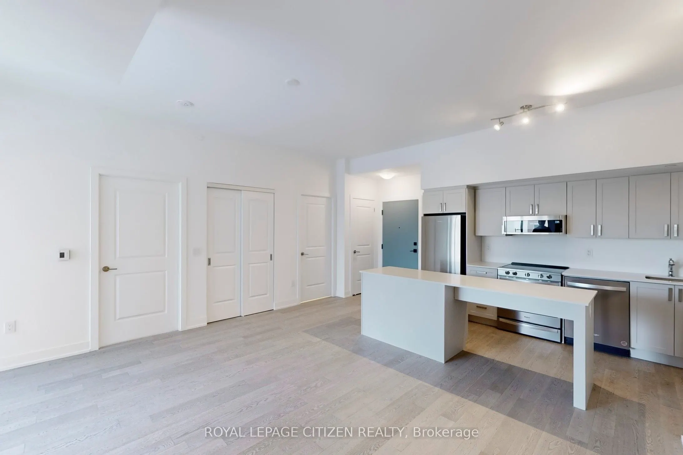 1063 douglas mccurdy comm, #201