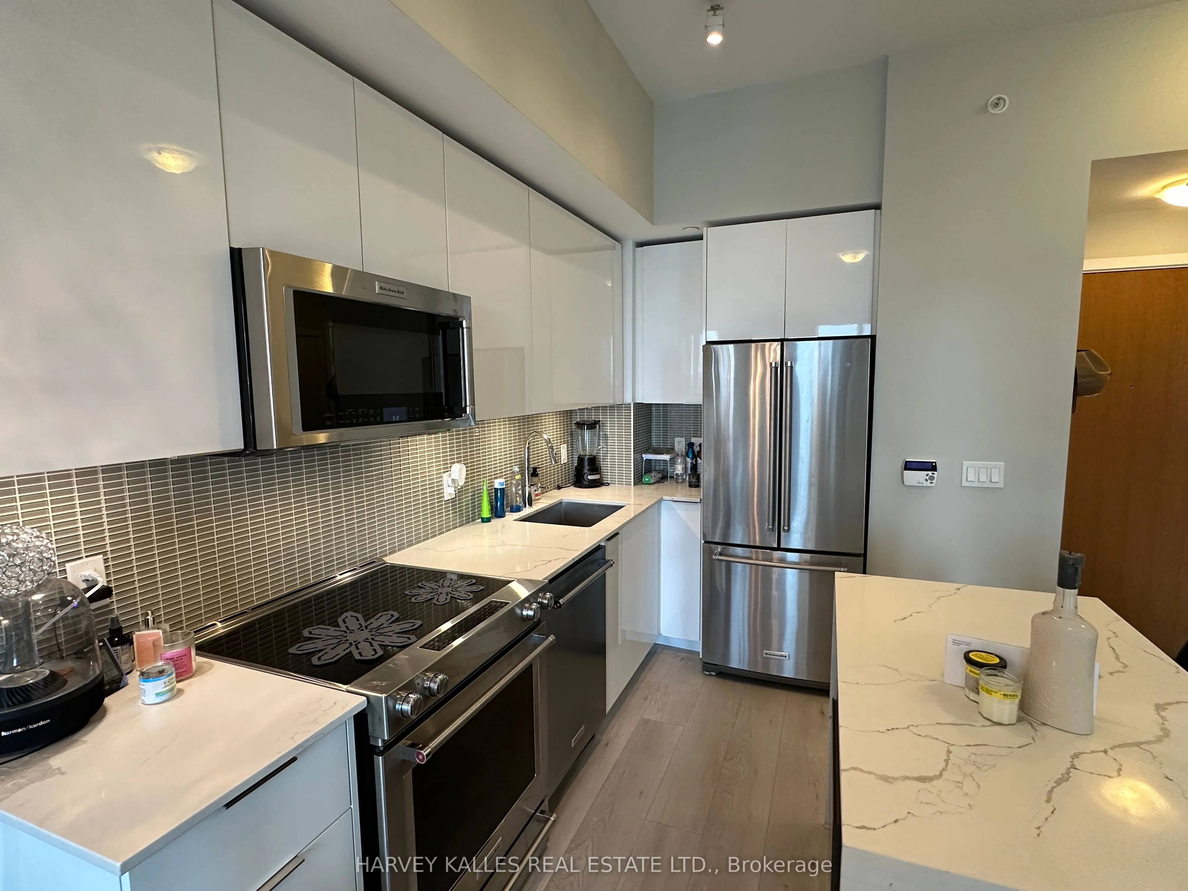 30 Shore Breeze Drive, #4214