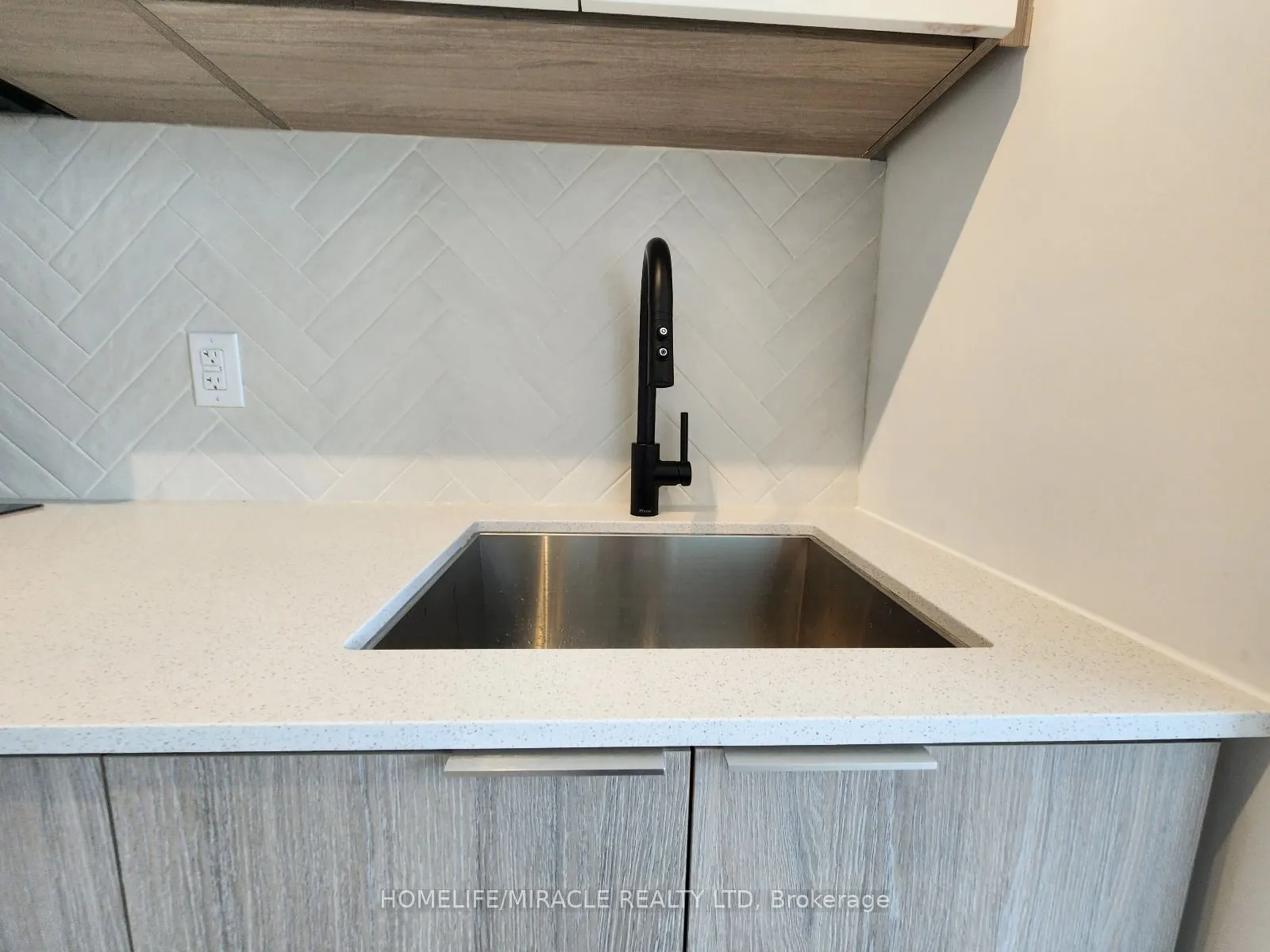 36 Zorra Street, #1306