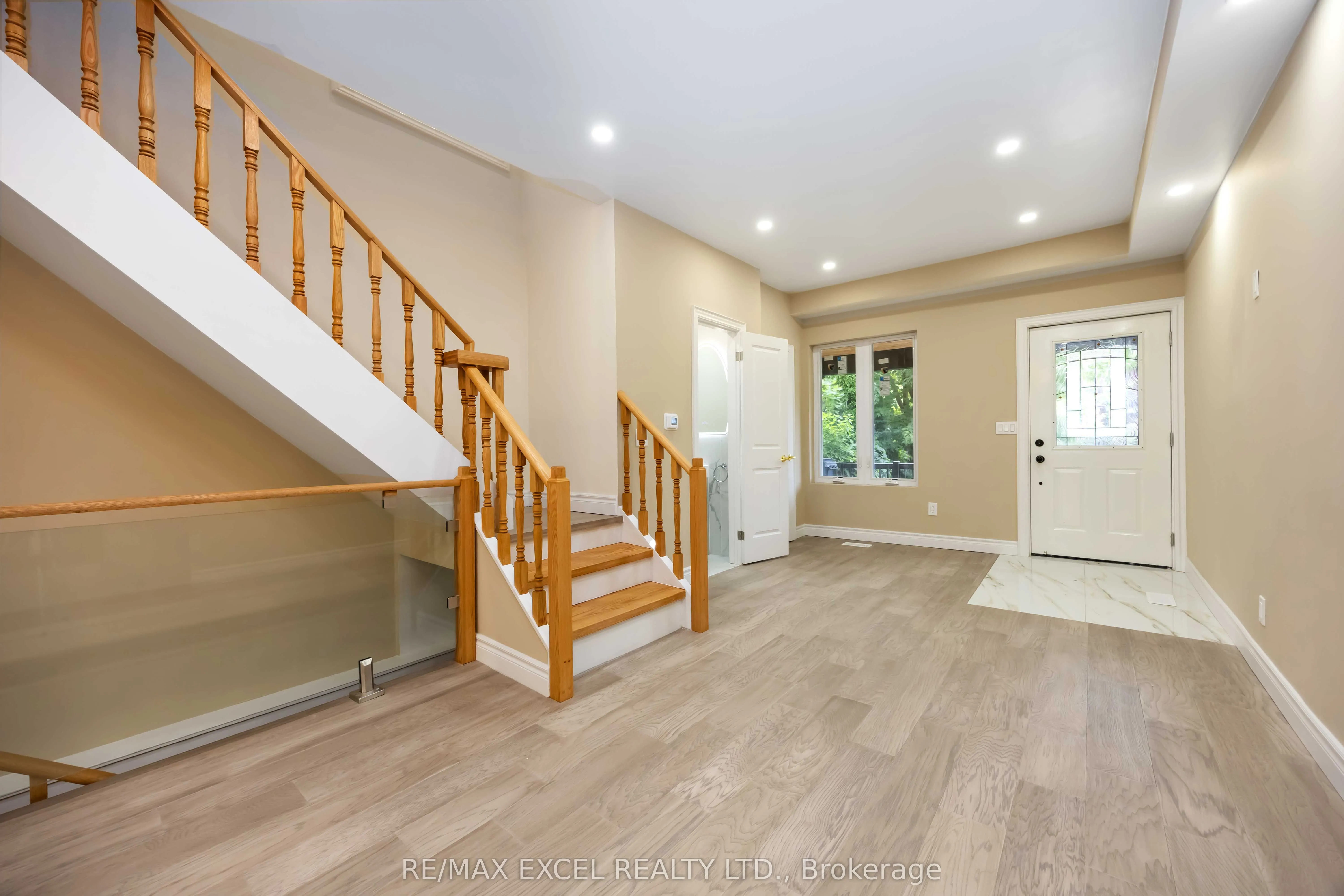 75 Harvie Avenue