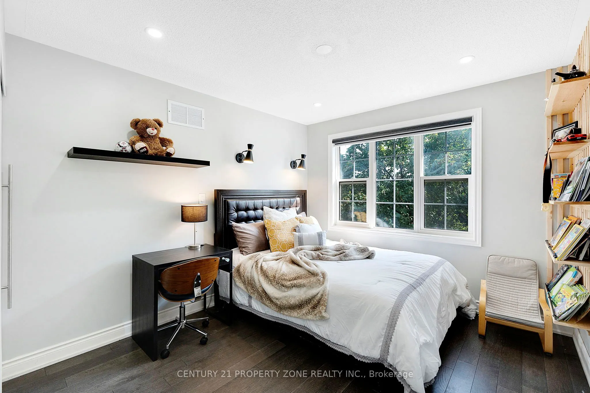185 Brisdale Drive