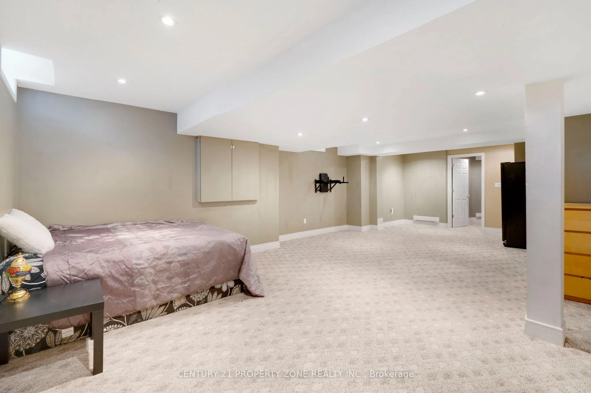 185 Brisdale Drive