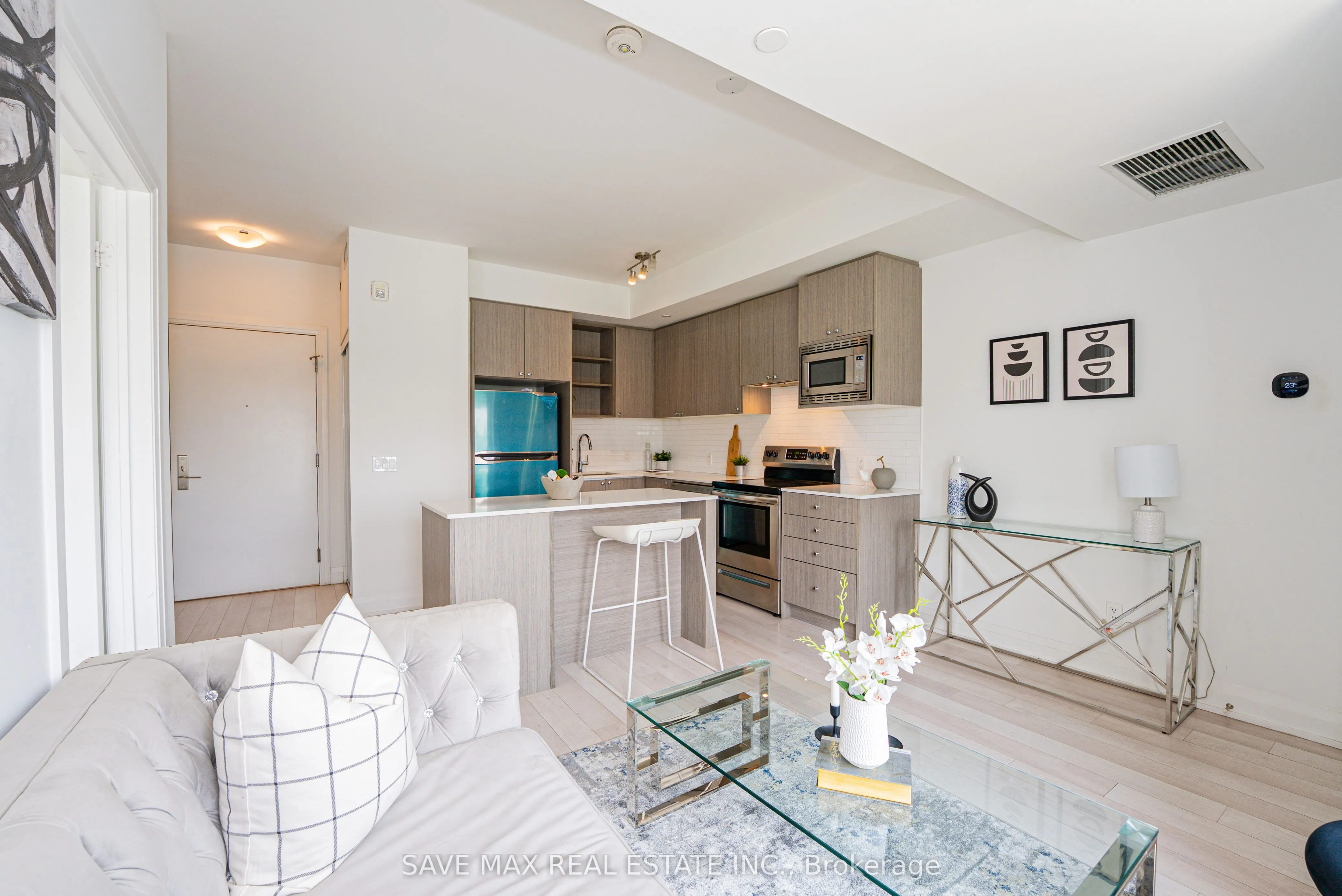 155 Downsview Park Boulevard, #215