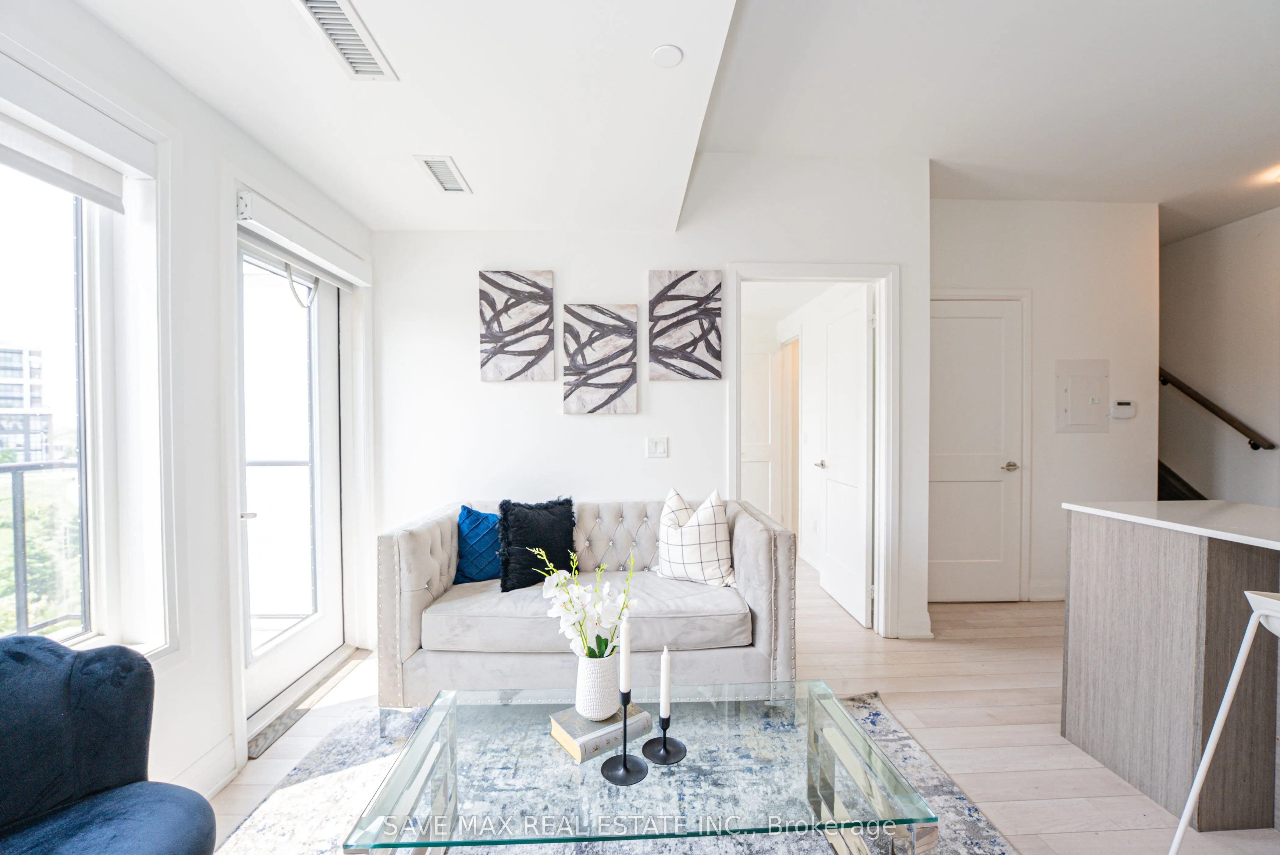 155 Downsview Park Boulevard, #215