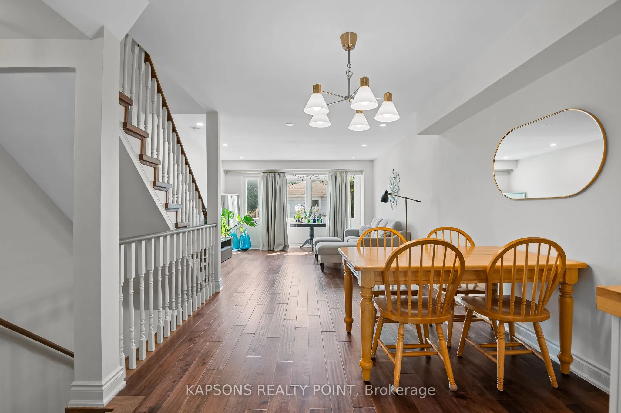 1255 Woodhill Court
