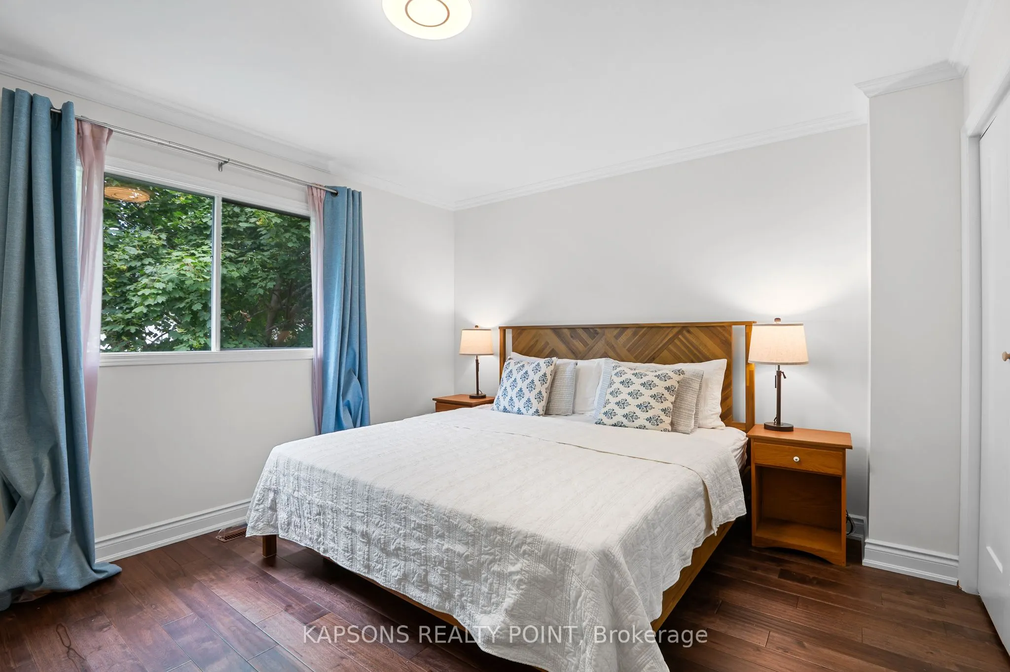 1255 Woodhill Court