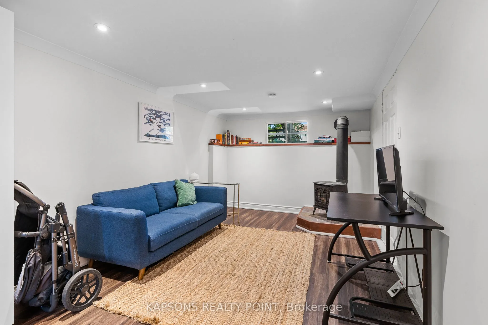 1255 Woodhill Court