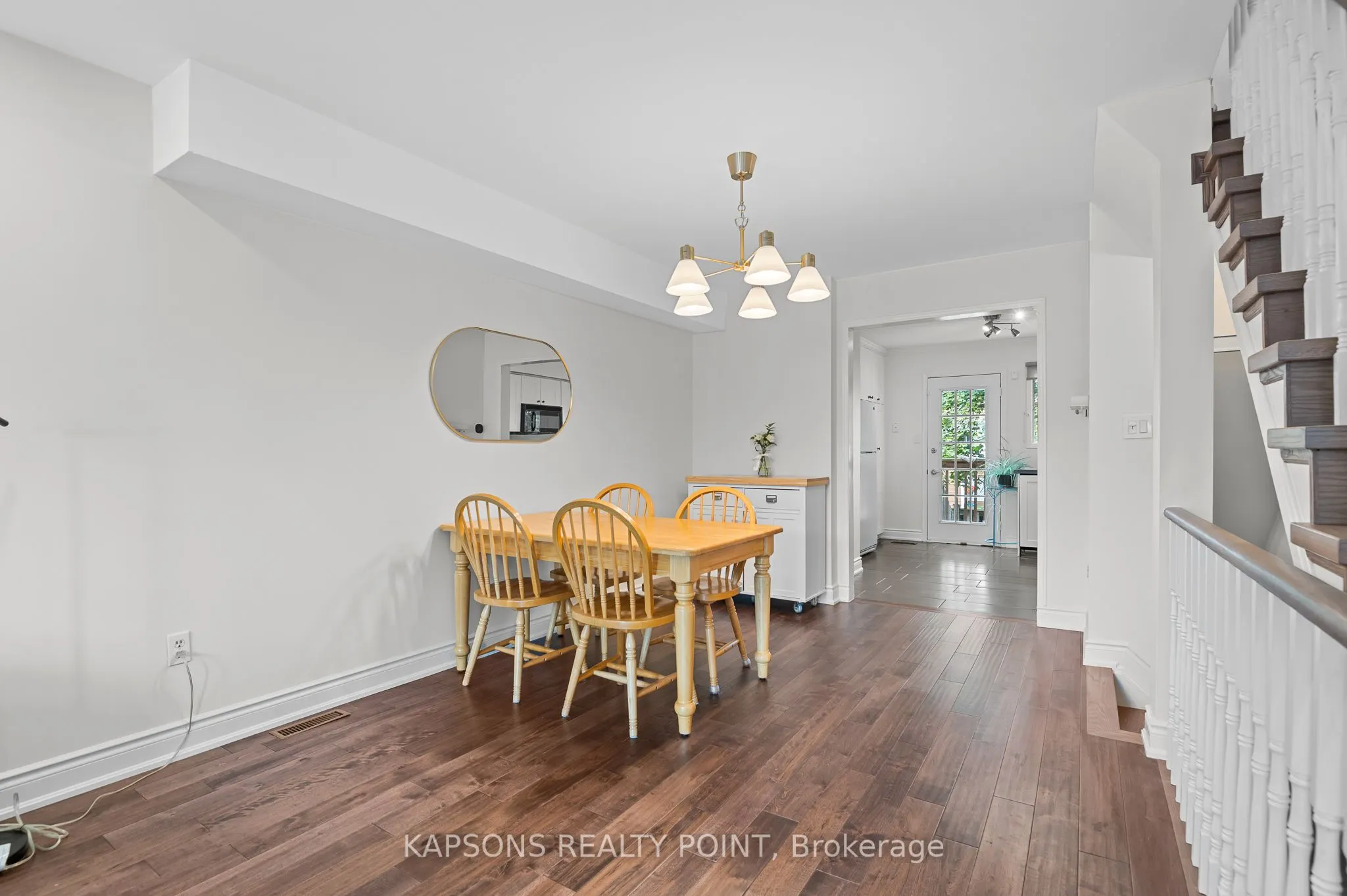 1255 Woodhill Court