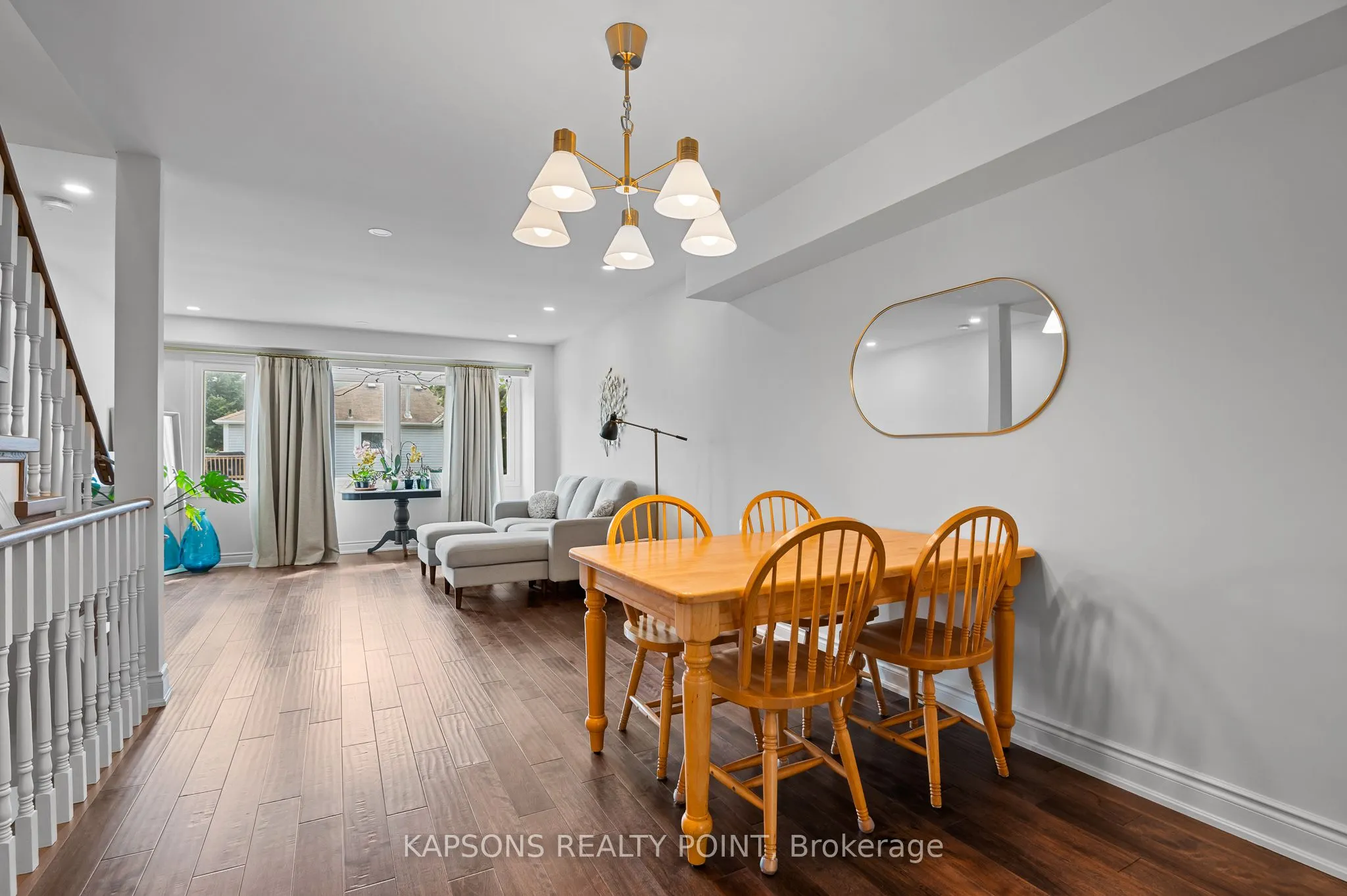 1255 Woodhill Court