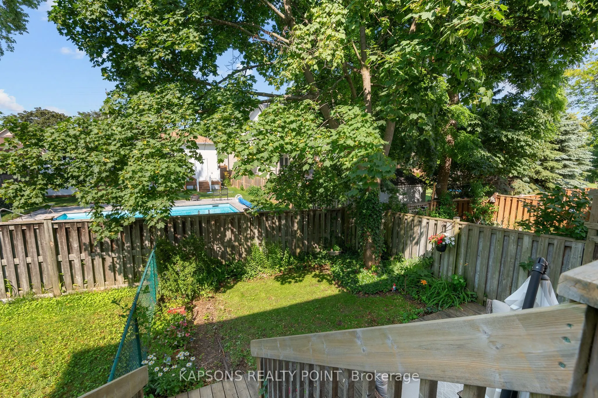1255 Woodhill Court