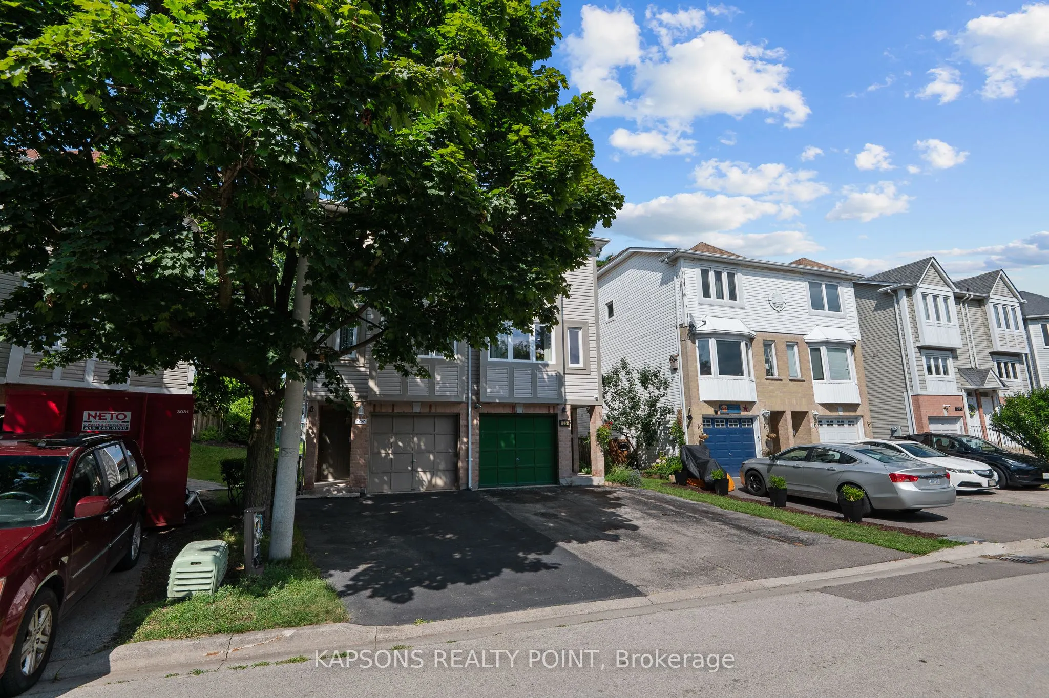 1255 Woodhill Court