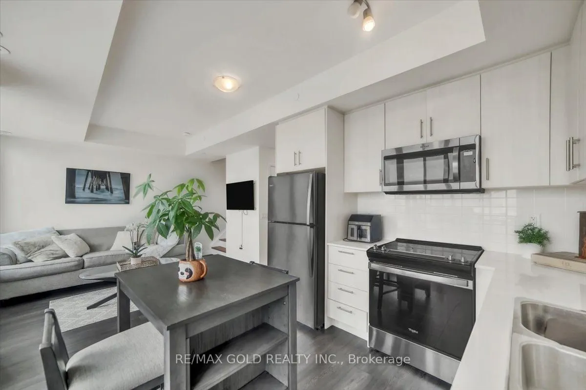 95 Attmar Drive, #307