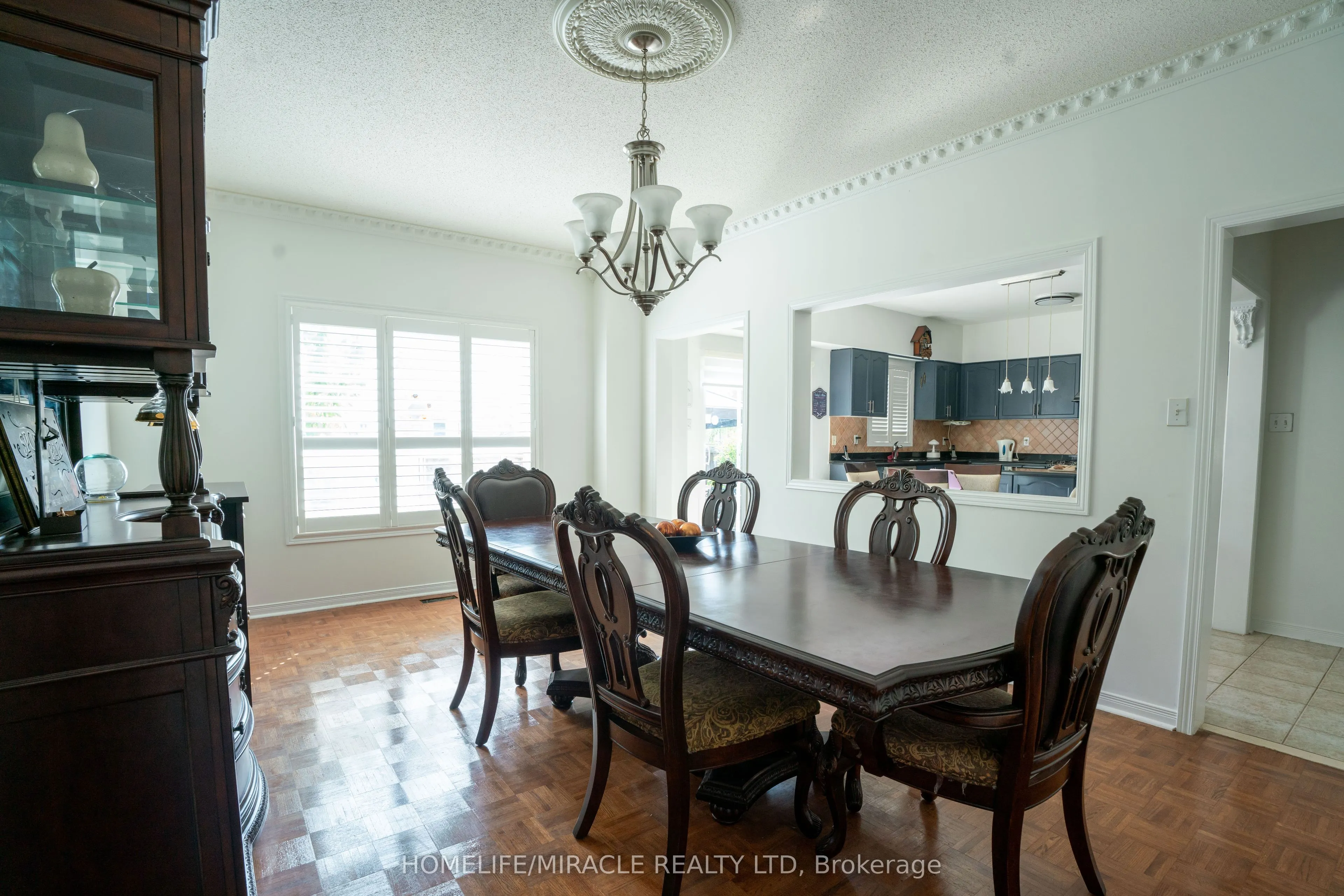 16 Signet Court
