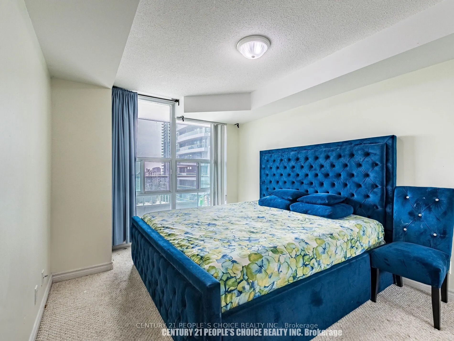 1 Elm Drive, #903
