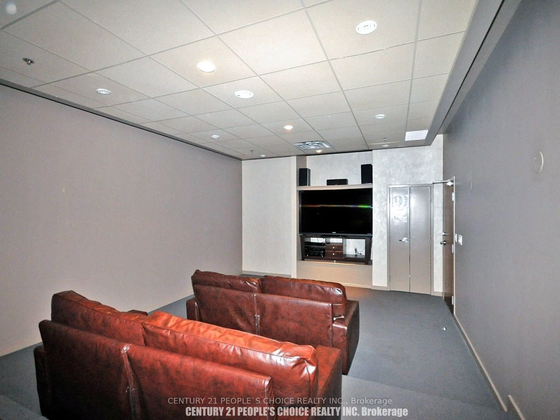 1 Elm Drive, #903