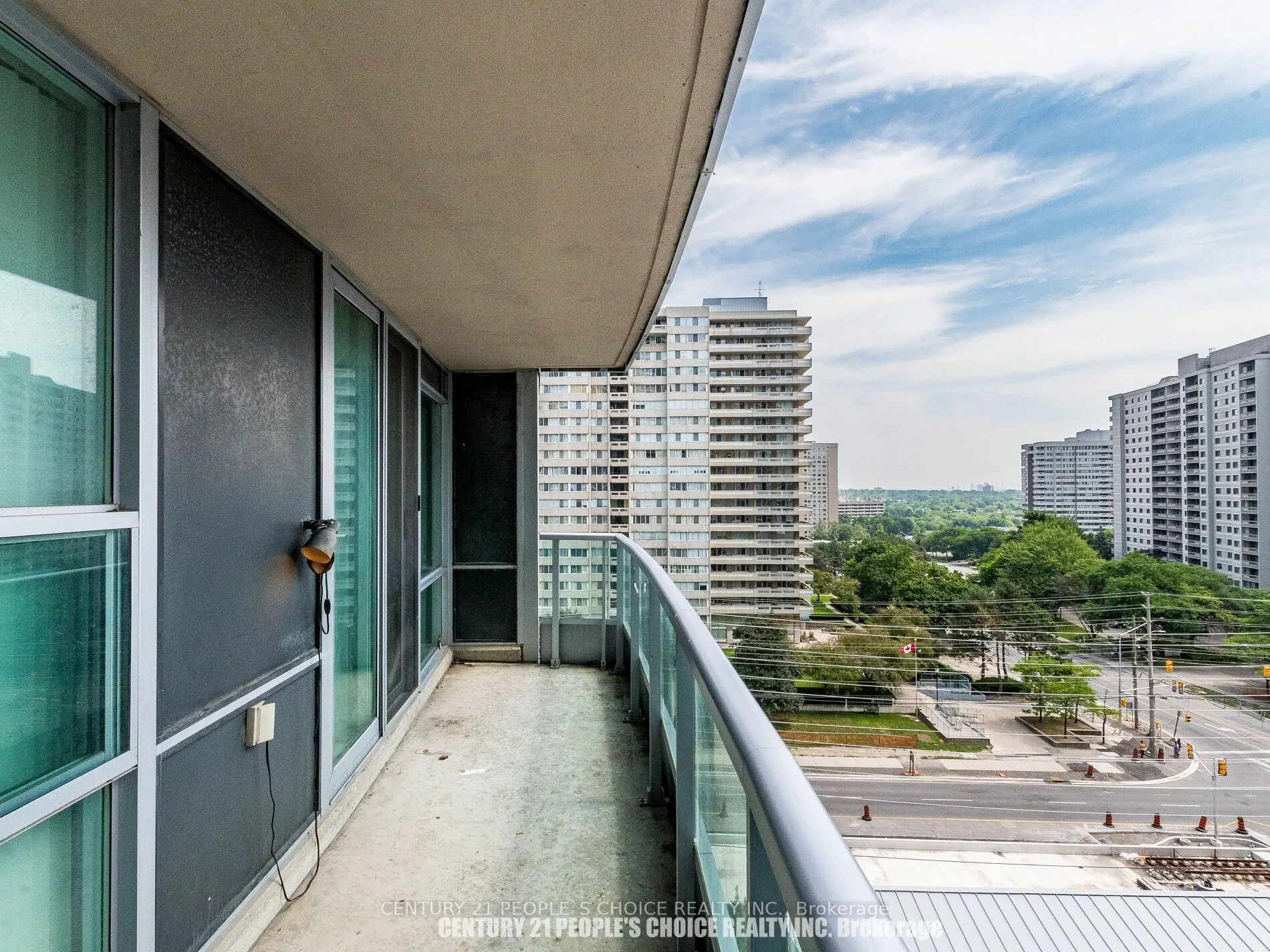 1 Elm Drive, #903