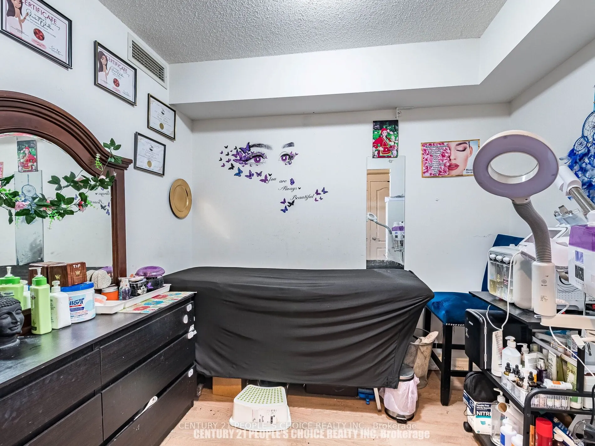 1 Elm Drive, #903