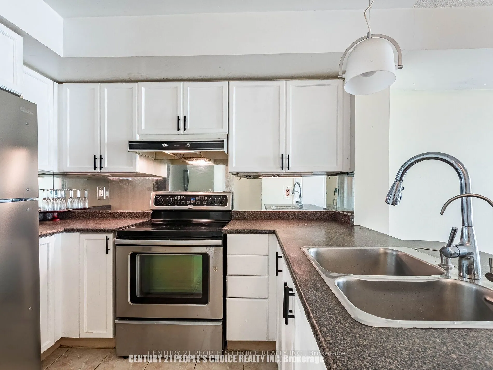 1 Elm Drive, #903