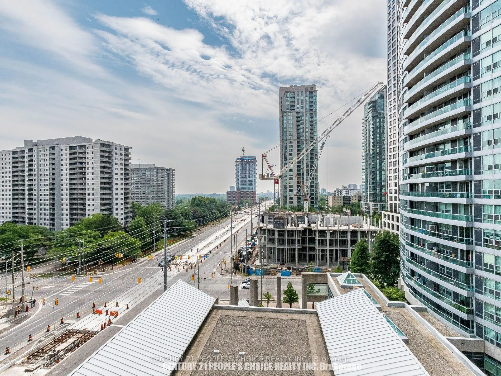1 Elm Drive, #903